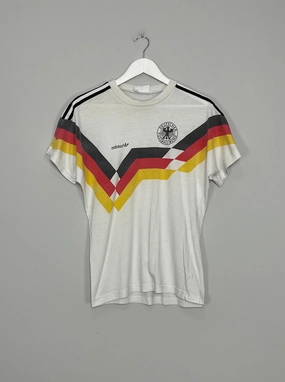 Fade Resistant Finish Fast Release Moisture 1988/90 GERMANY T-SHIRT (S) ADIDAS