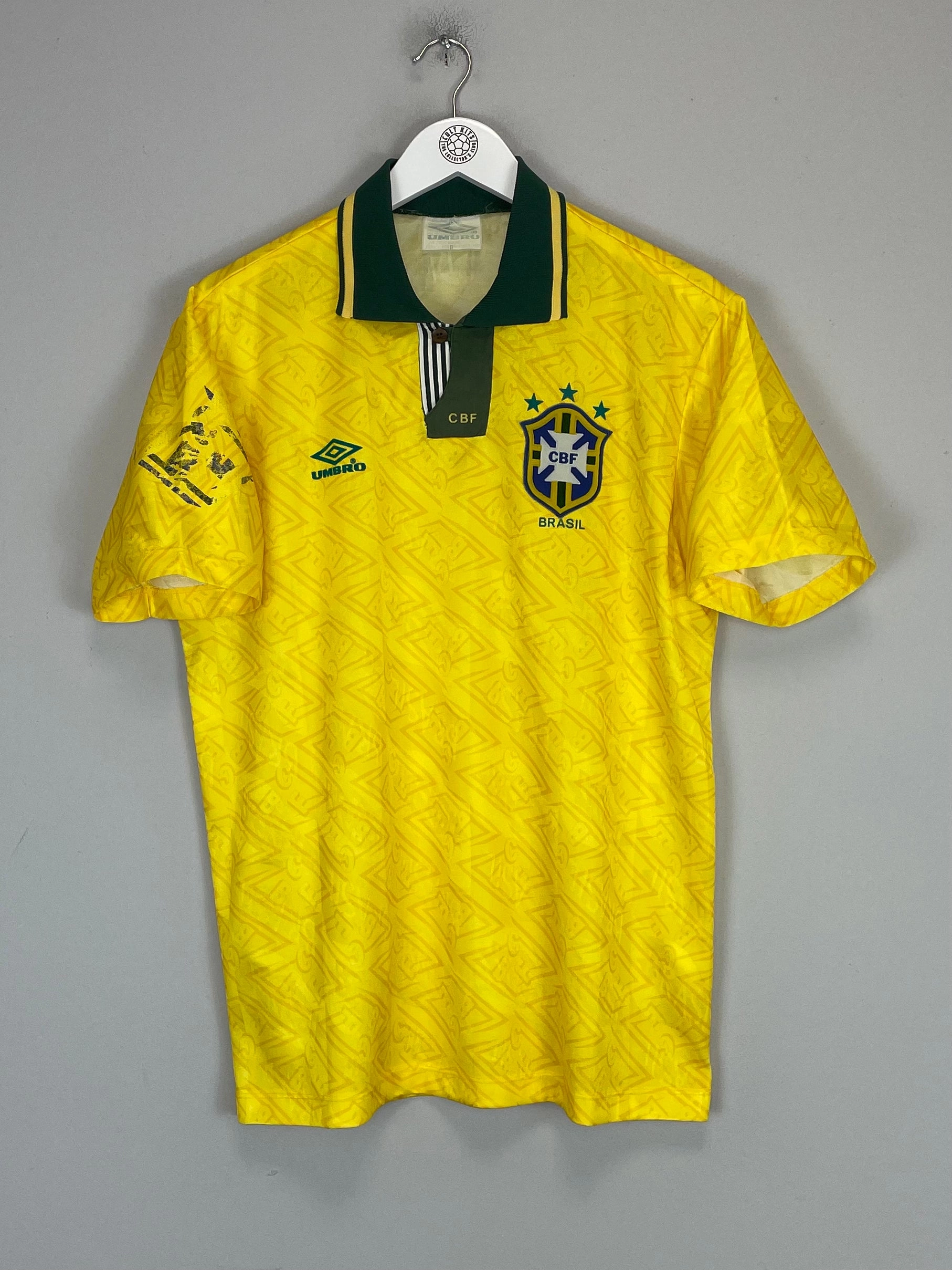 Layered Mesh Inserts 1991/93 BRAZIL HOME SHIRT (L) UMBRO