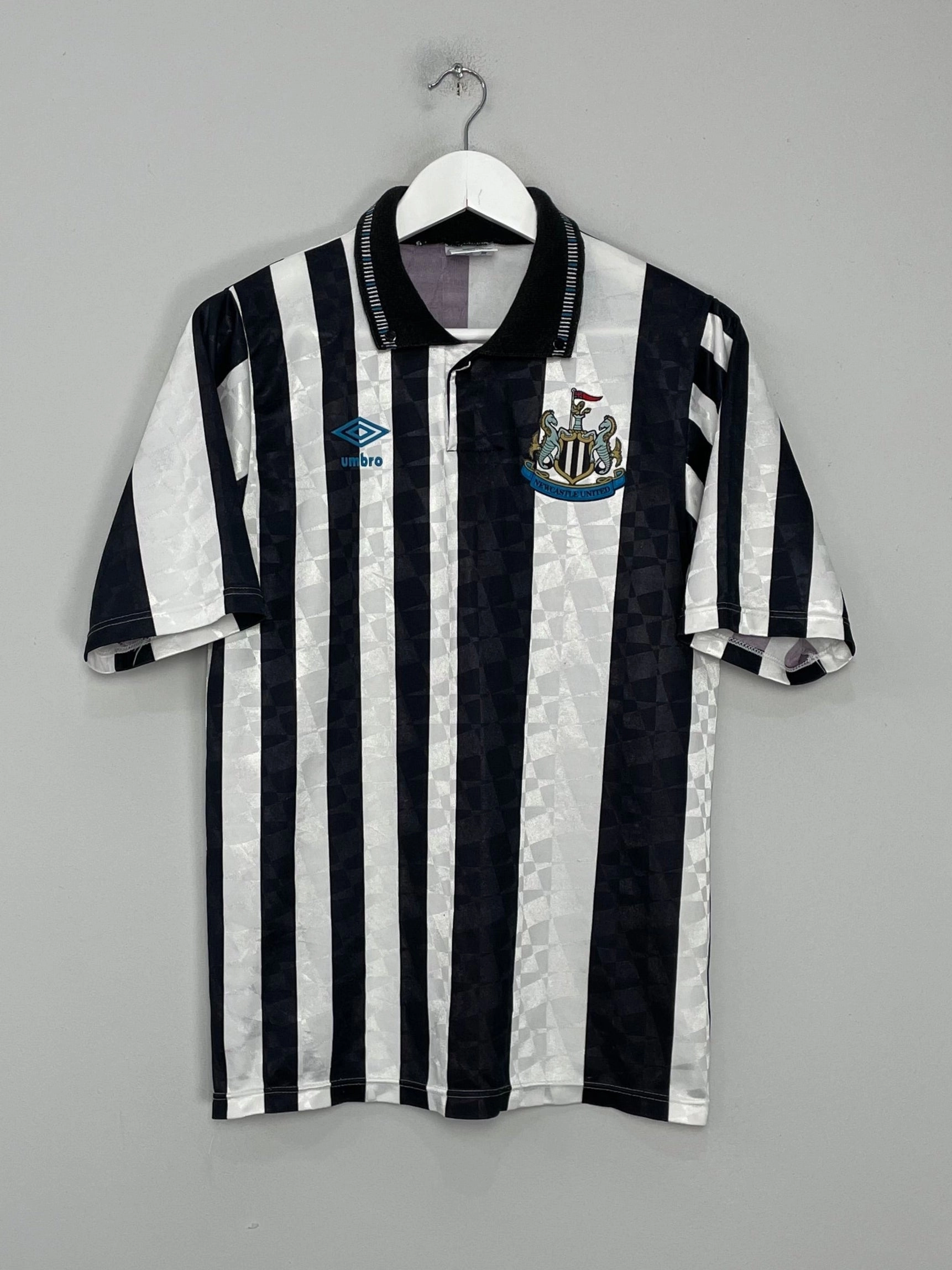 Quick Drying Performance Material Performance Layer 1991/93 NEWCASTLE UNITED HOME SHIRT (S) UMBRO
