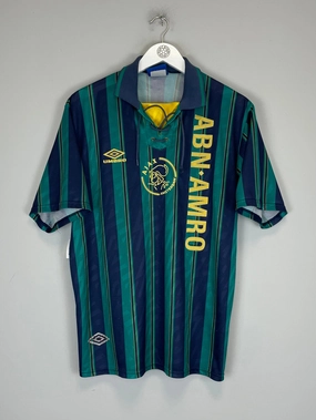Layered Panel Construction 1993/94 AJAX AWAY SHIRT (L) UMBRO