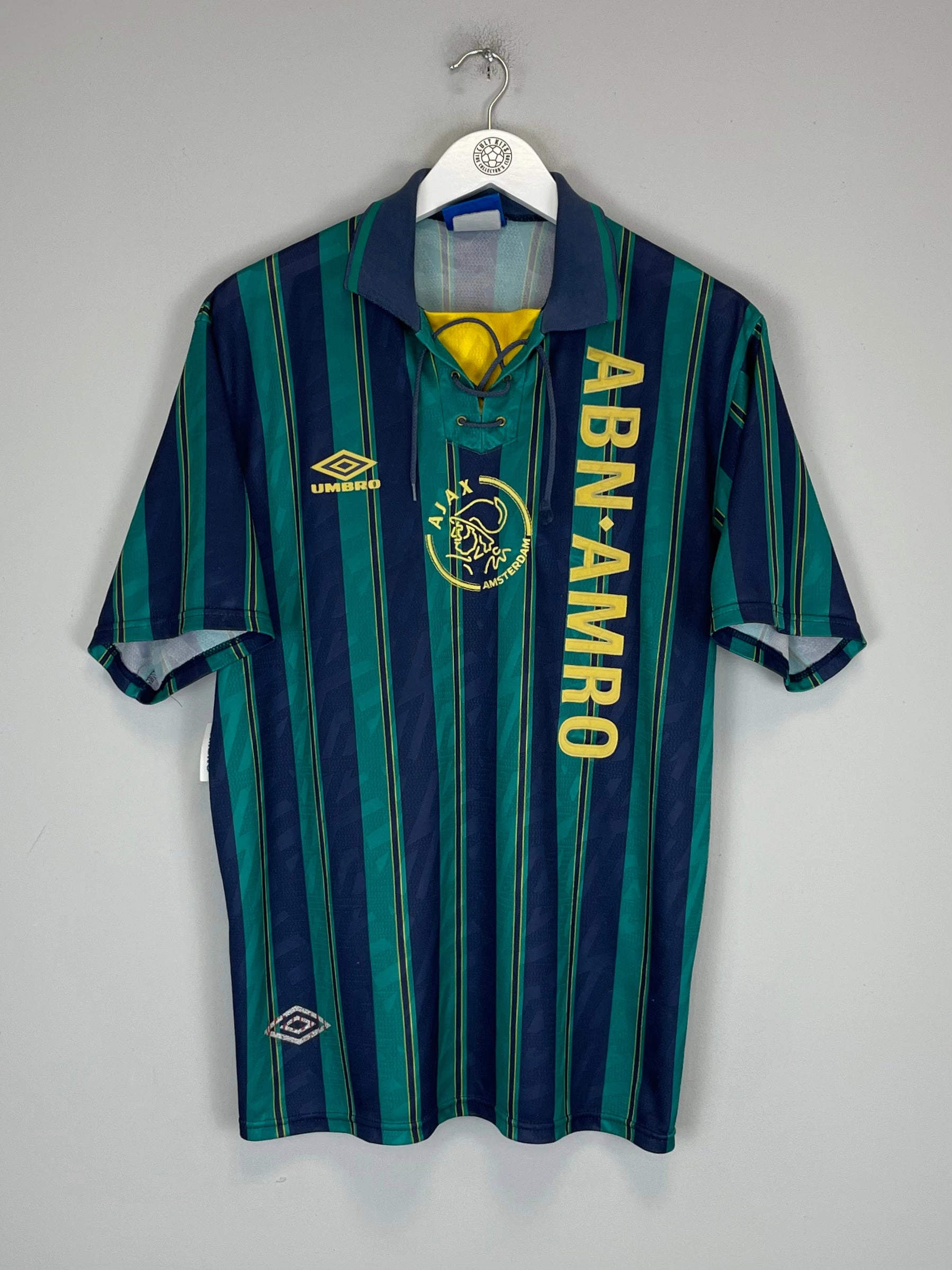 Layered Panel Construction 1993/94 AJAX AWAY SHIRT (L) UMBRO