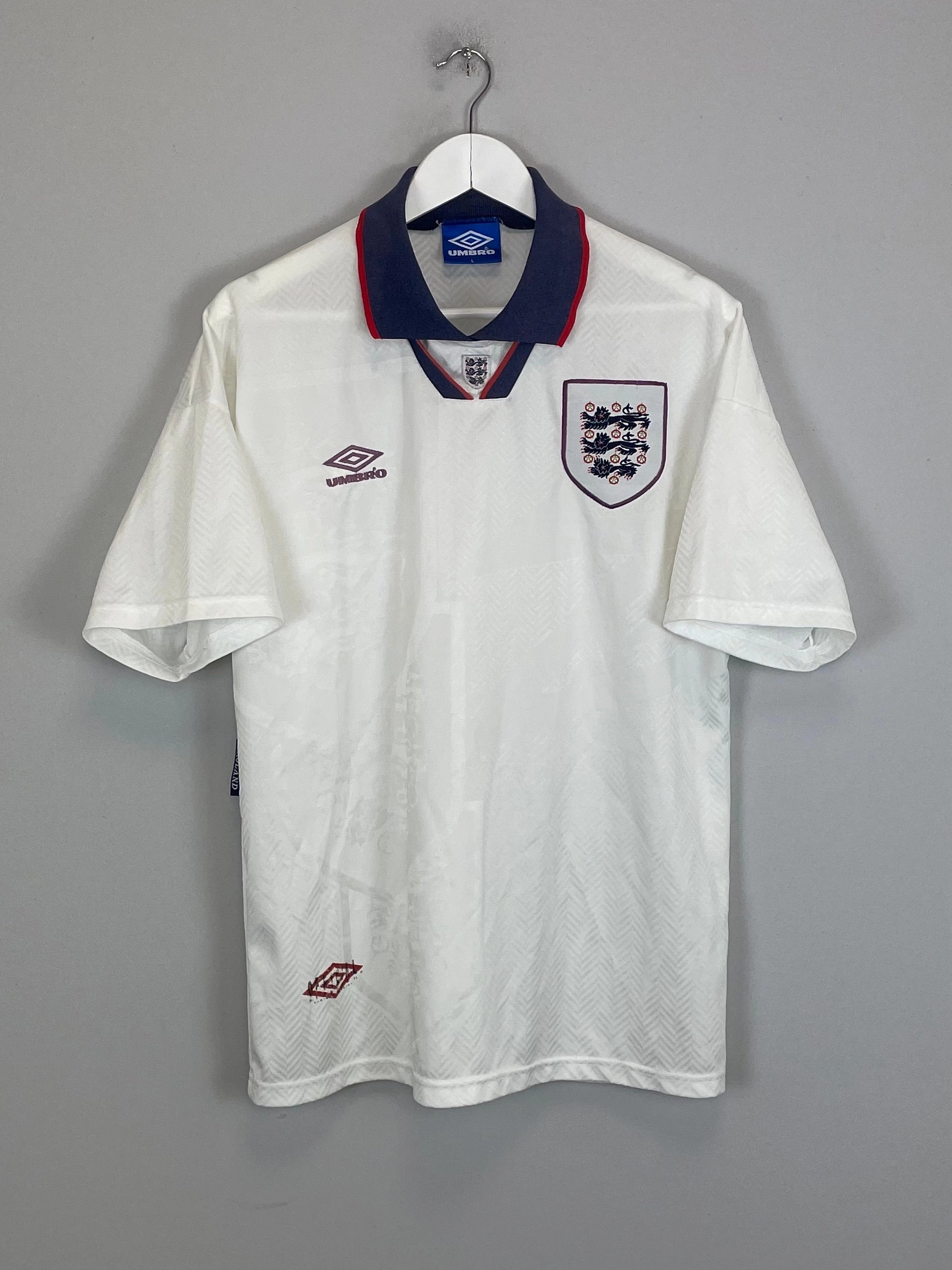 Responsive Gear Durable Recycled Blend 1993/95 ENGLAND HOME SHIRT (L) UMBRO