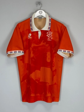 Neutral Look 1996 NETHERLANDS HOME SHIRT (L) LOTTO