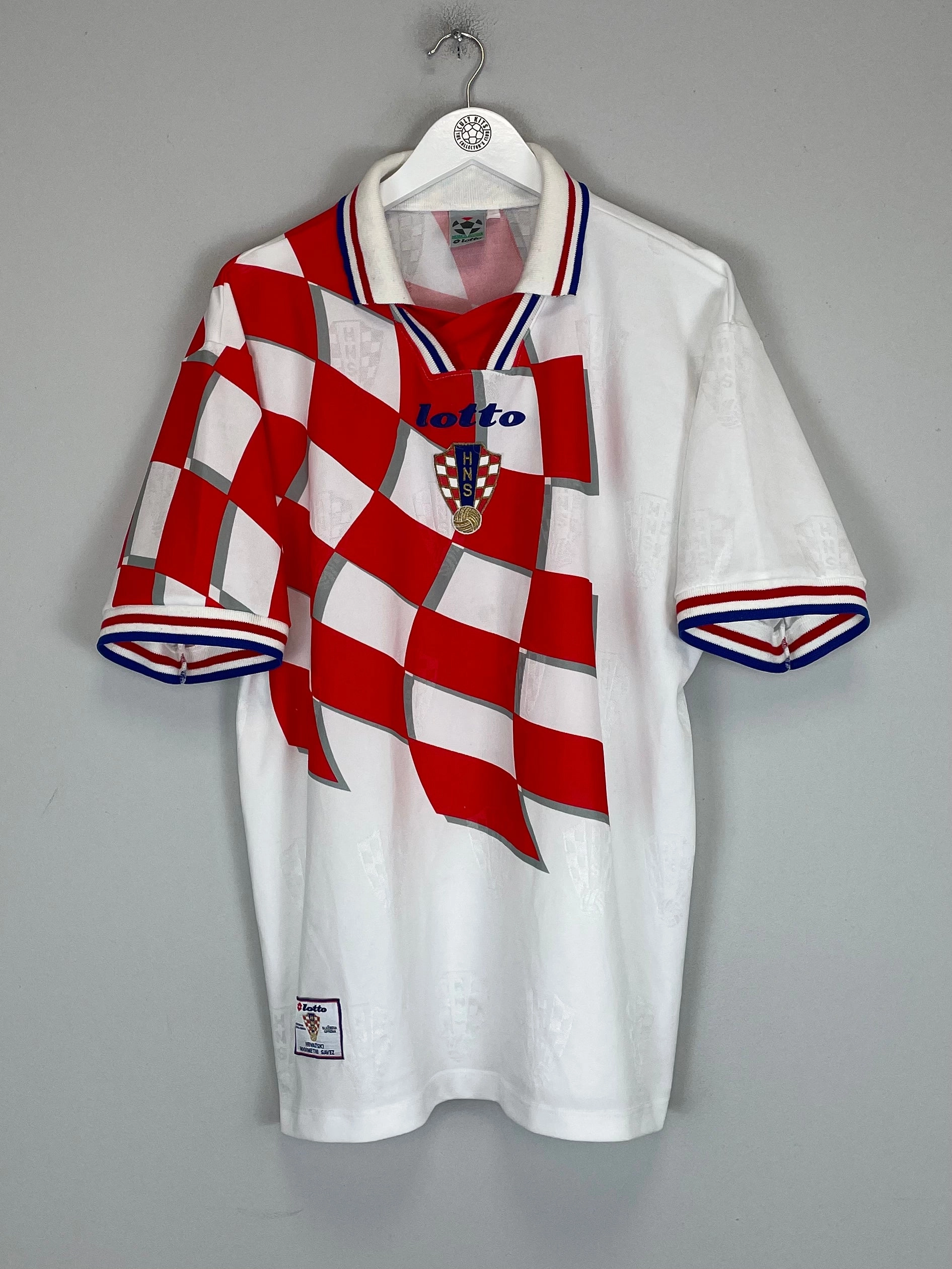 Airflow Enhancing Texture 1998/01 CROATIA HOME SHIRT (XL) LOTTO