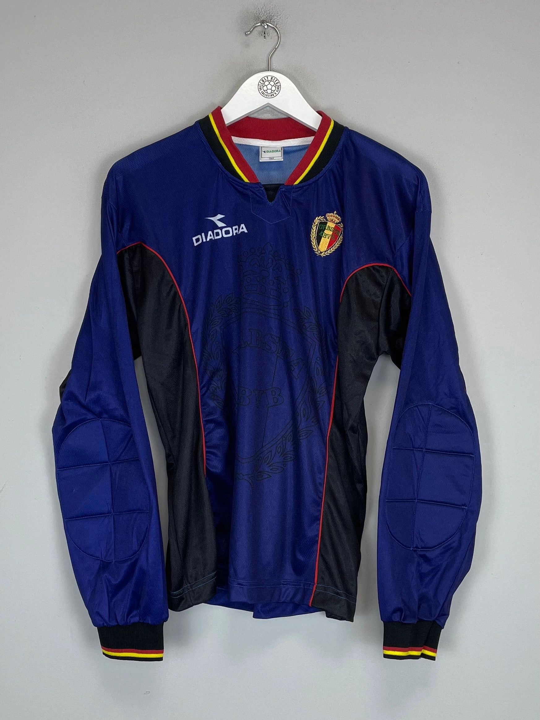 Lockstitch Detailing Reinforced Seams 1998/99 BELGIUM GK SHIRT (S) DIADORA
