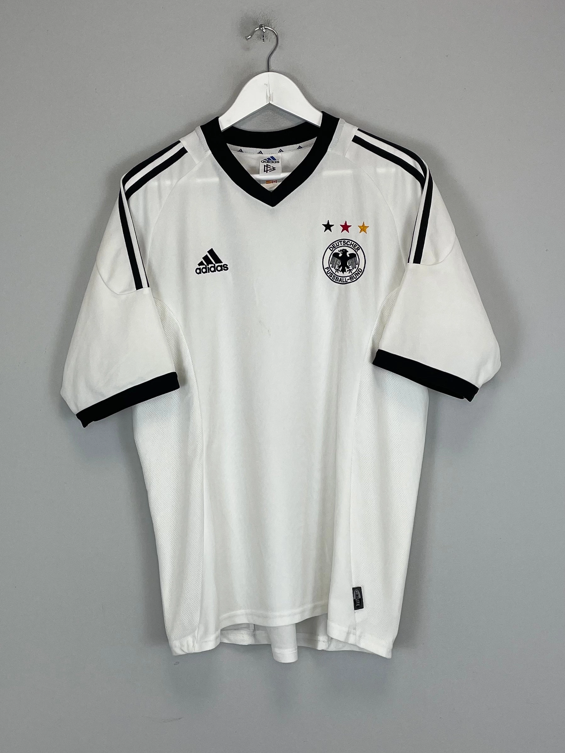 Walk Friendly warm weather 2002/04 GERMANY HOME SHIRT (L) ADIDAS