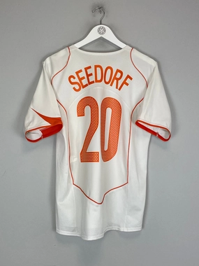 2004/06 NETHERLANDS SEEDORF #20 AWAY SHIRT (M) NIKE Oversized Silhouette