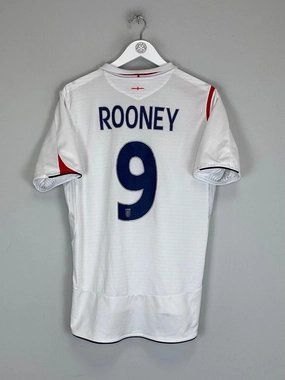 2005/07 ENGLAND ROONEY #9 HOME SHIRT (M) UMBRO Non Chafing Seam Placement