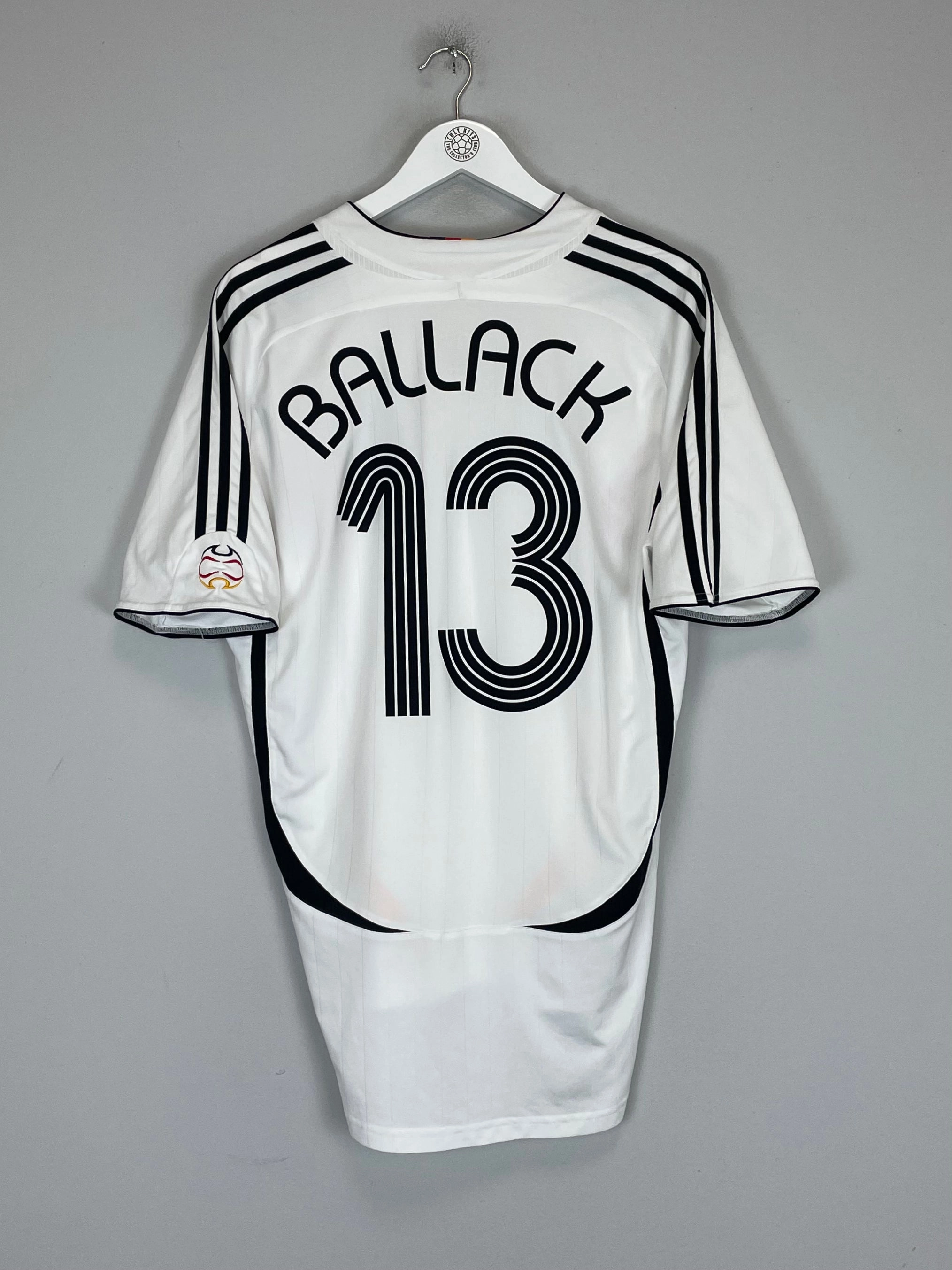 Lockstitch Detailing All-day Performance 2006/08 GERMANY BALLACK #13 HOME SHIRT (L) ADIDAS