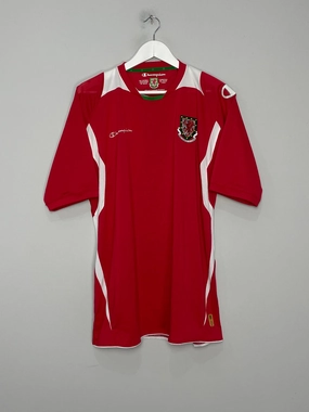 Moisture Lock Reservoir 2008/10 WALES HOME SHIRT (XXL) CHAMPION