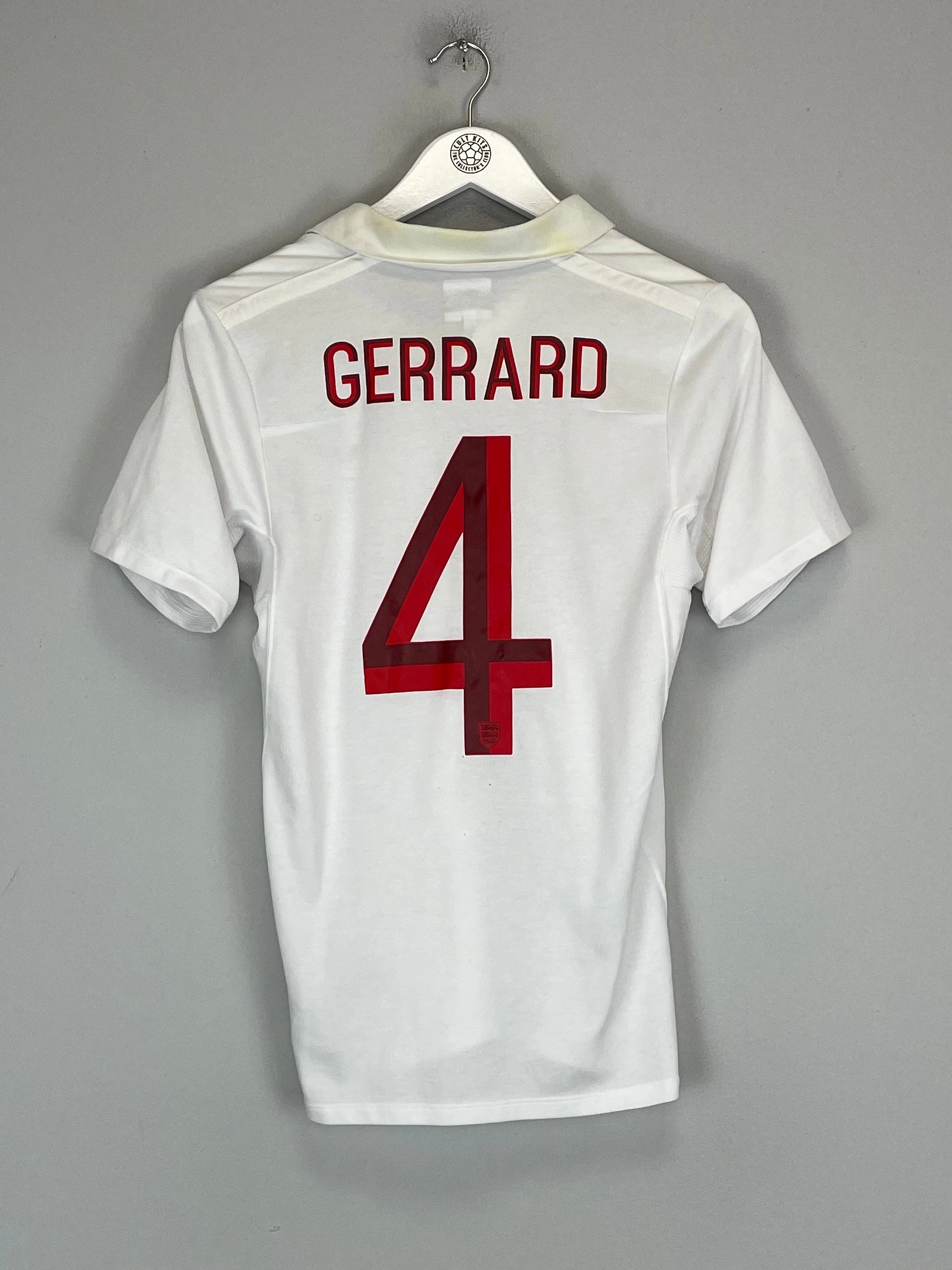 Daily Training 2010/11 ENGLAND GERRARD #4 HOME SHIRT (S) UMBRO