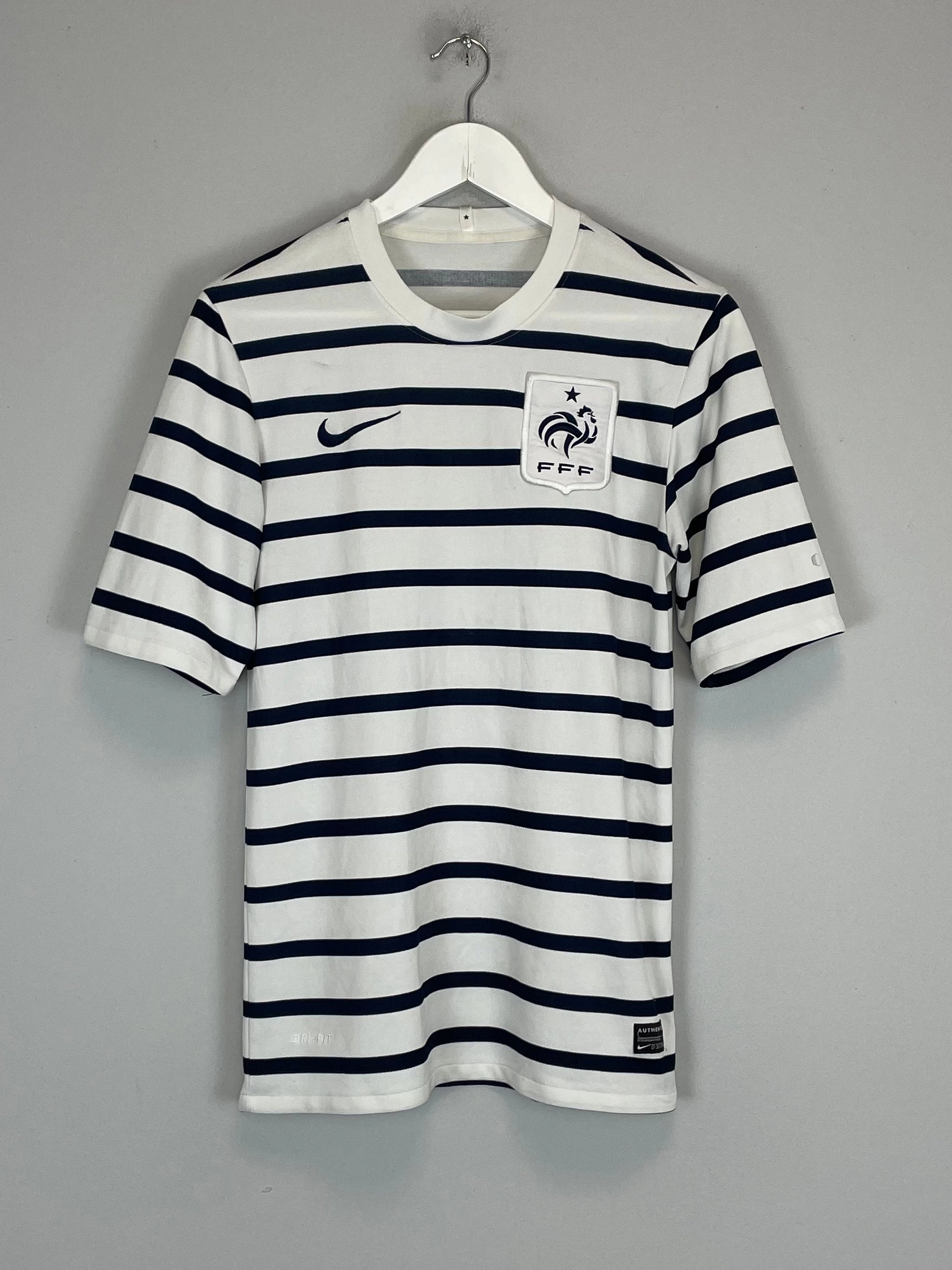 2011/12 FRANCE AWAY SHIRT (S) NIKE Balanced Fit Power Form