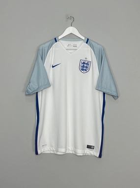 Non Restrictive Movement Wind Resistant Coating 2016/17 ENGLAND HOME SHIRT (XL) NIKE