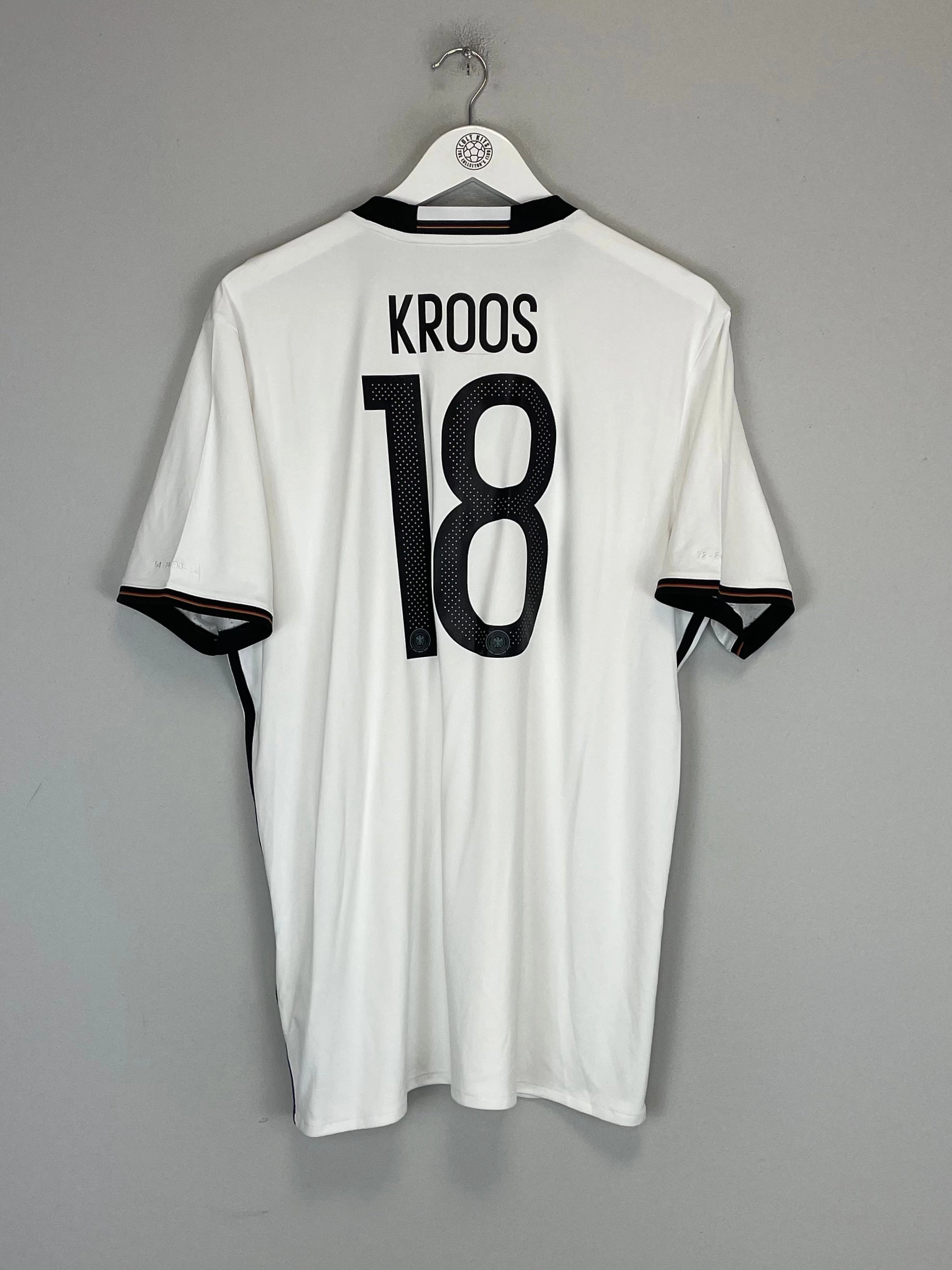 2016/17 GERMANY KROOS #18 HOME SHIRT (L) ADIDAS Lockstitch Detailing