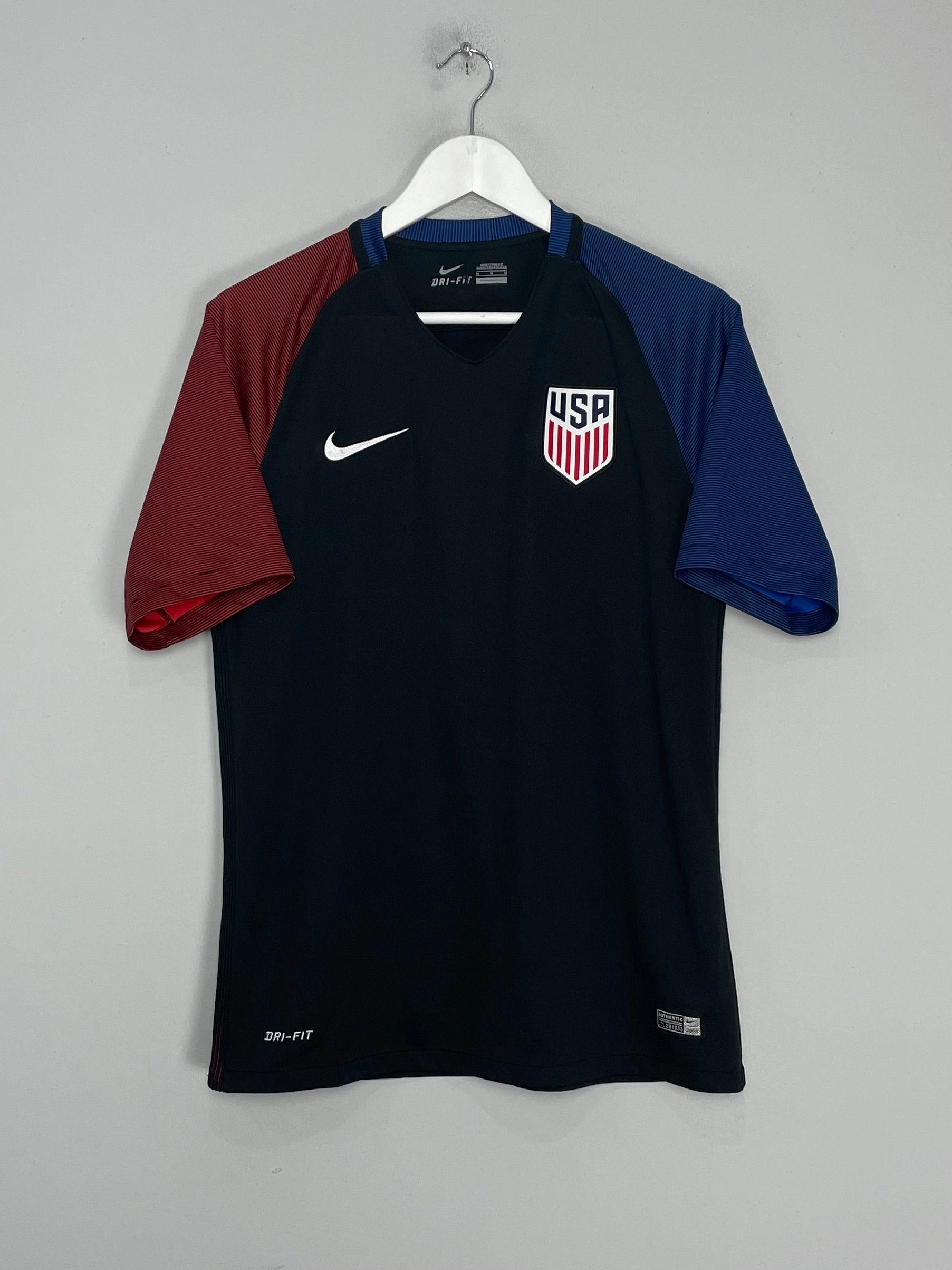 2016/17 USA AWAY SHIRT (M) NIKE Pre Shrunk Material Yarn Dye Effect