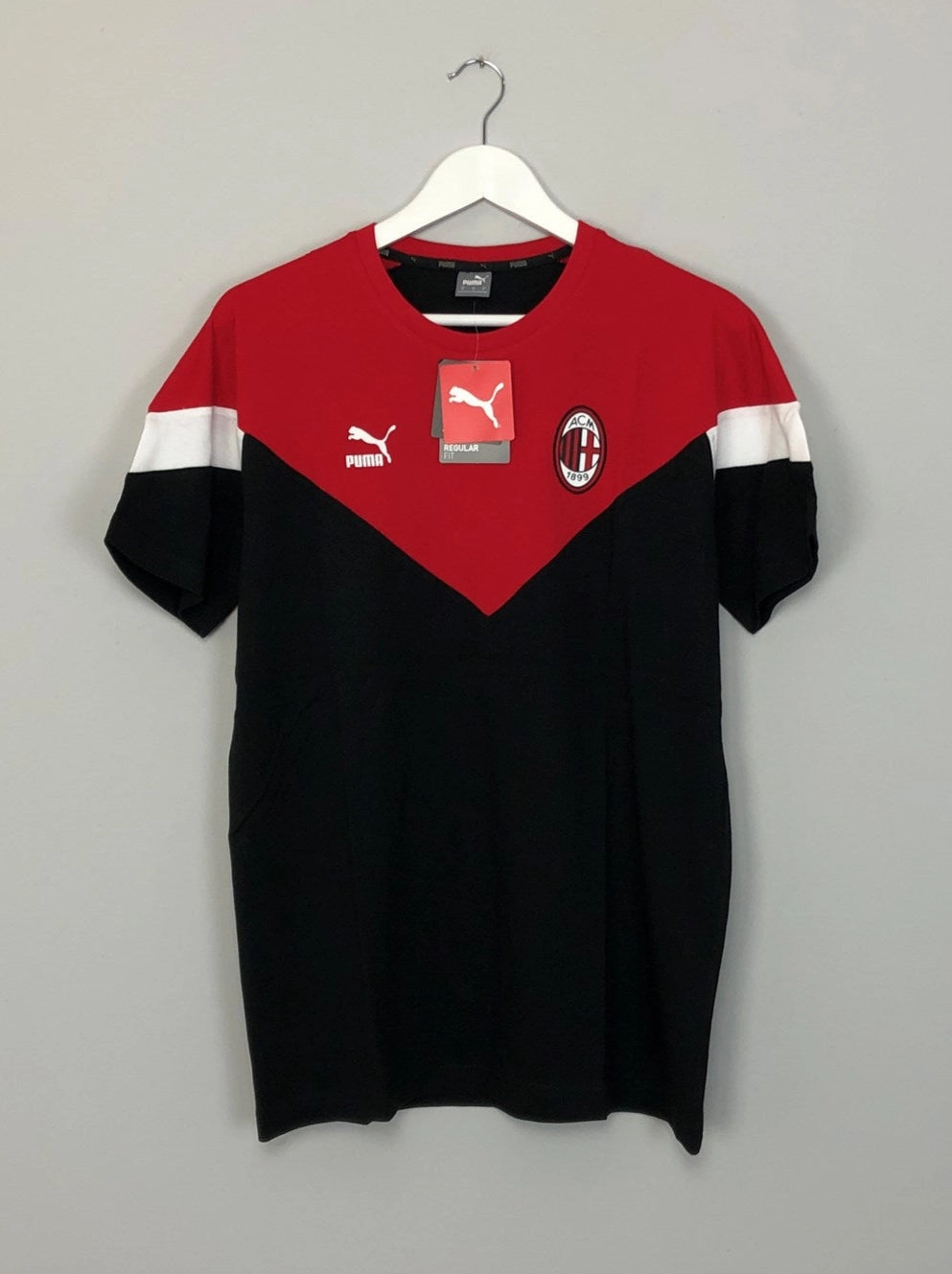 Soft Texture Temperature Regulating Fiber 2019/20 AC Milan *BNWT* Puma Iconic T-Shirt (Multiple Sizes)