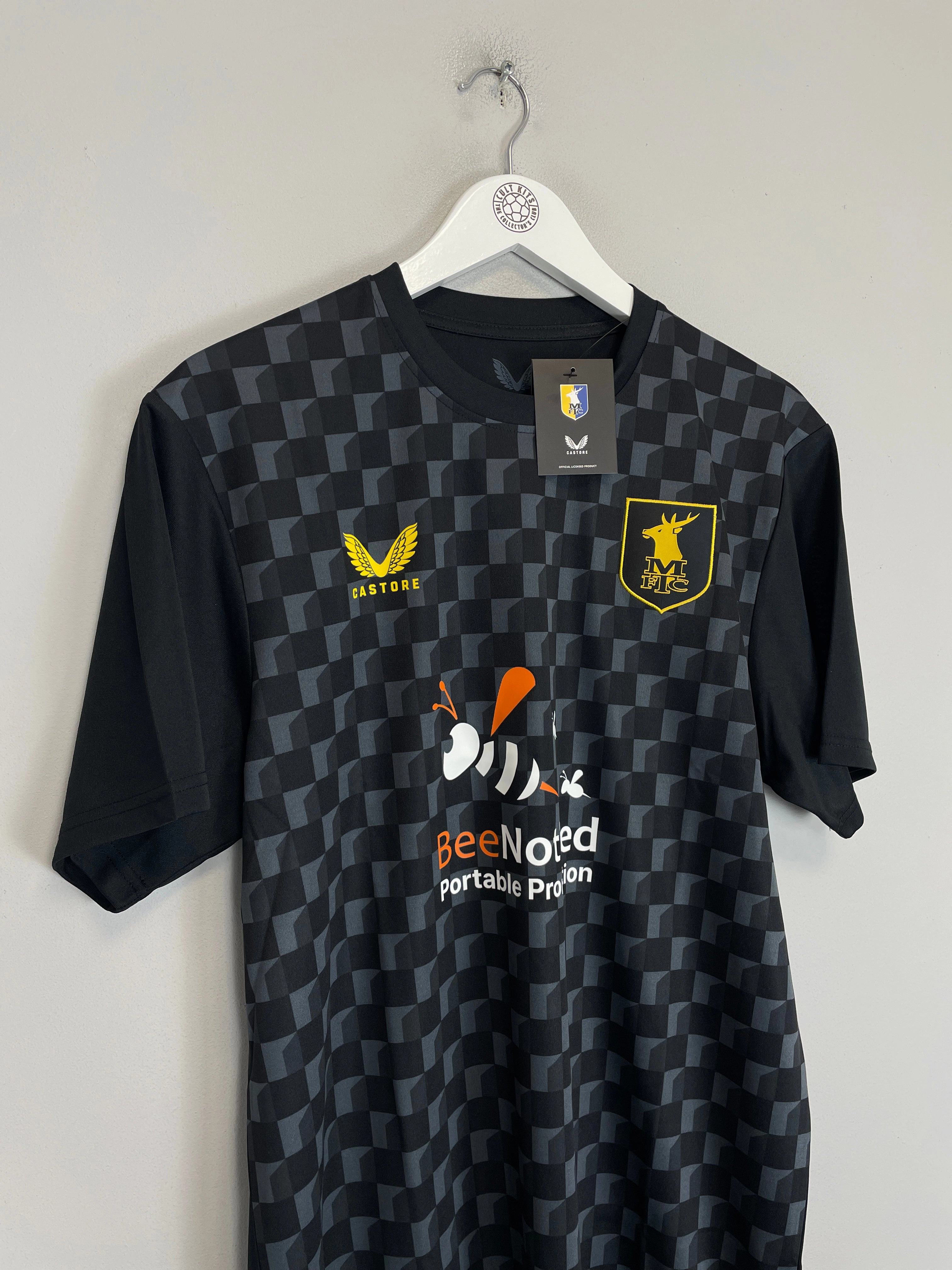 2024/25 Mansfield Town *BNWT* Third Shirt (Multiple Sizes) Castore Rapid Evaporation Build All Purpose