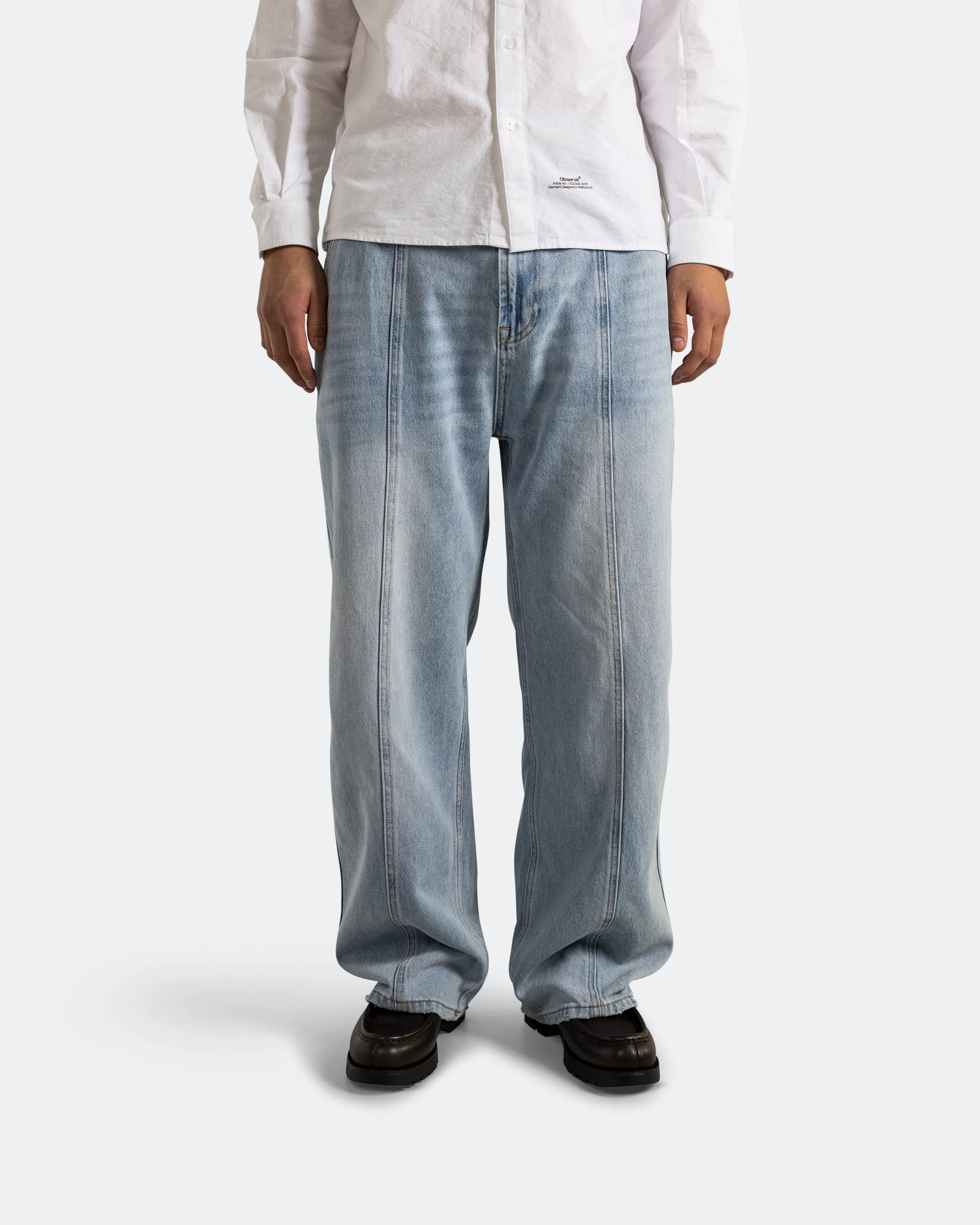 4 Panel Denim - Light Wash Relaxed Mood Everyday Vibrant