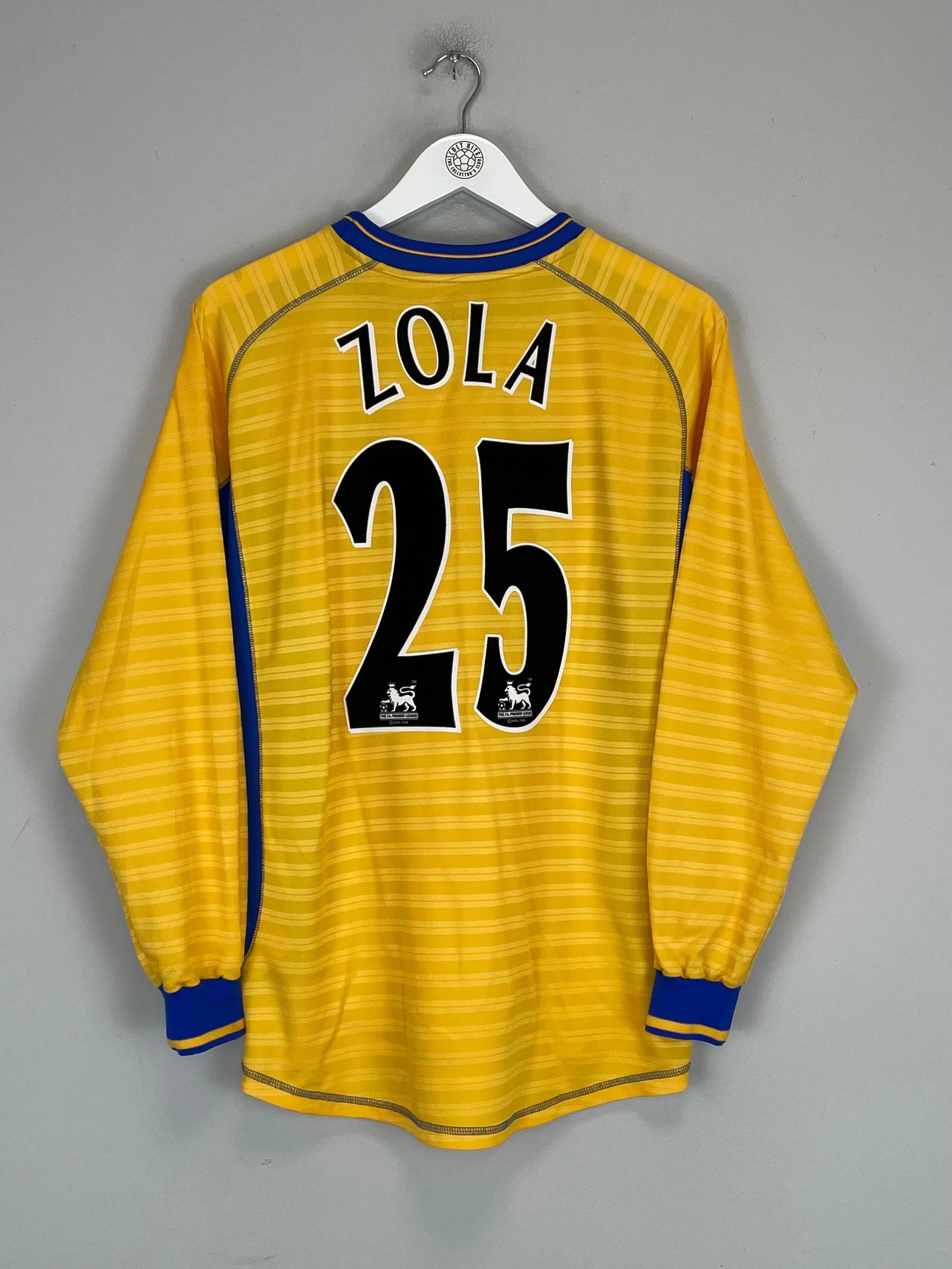 2000/01 CHELSEA ZOLA #25 L/S AWAY SHIRT (L) UMBRO Durable Double Stitching Quick Release Cuffs