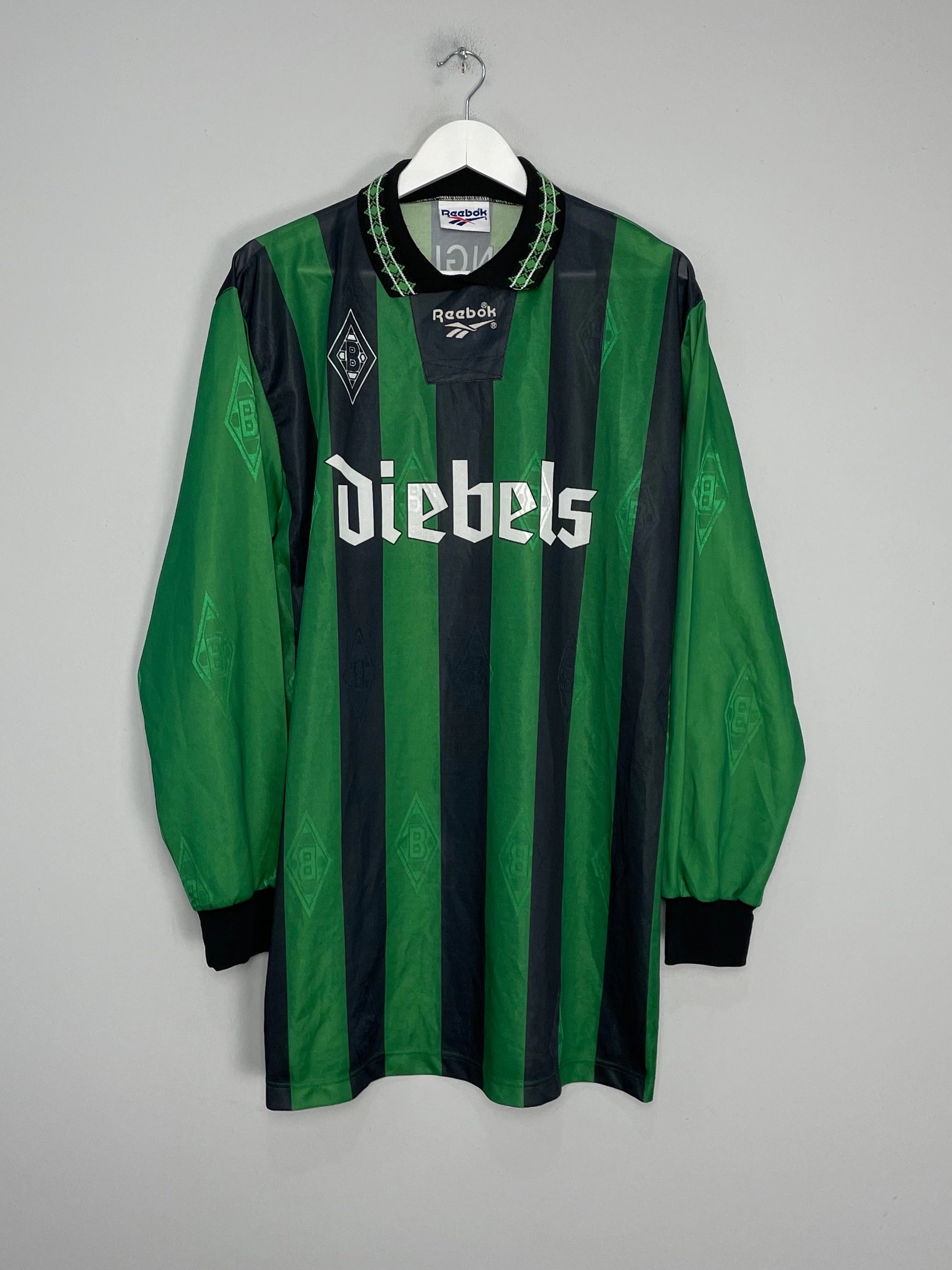 Bold Colorway Breathable Back Ventilation 1995/96 MONCHENGLADBACH L/S HOME SHIRT (L) REEBOK
