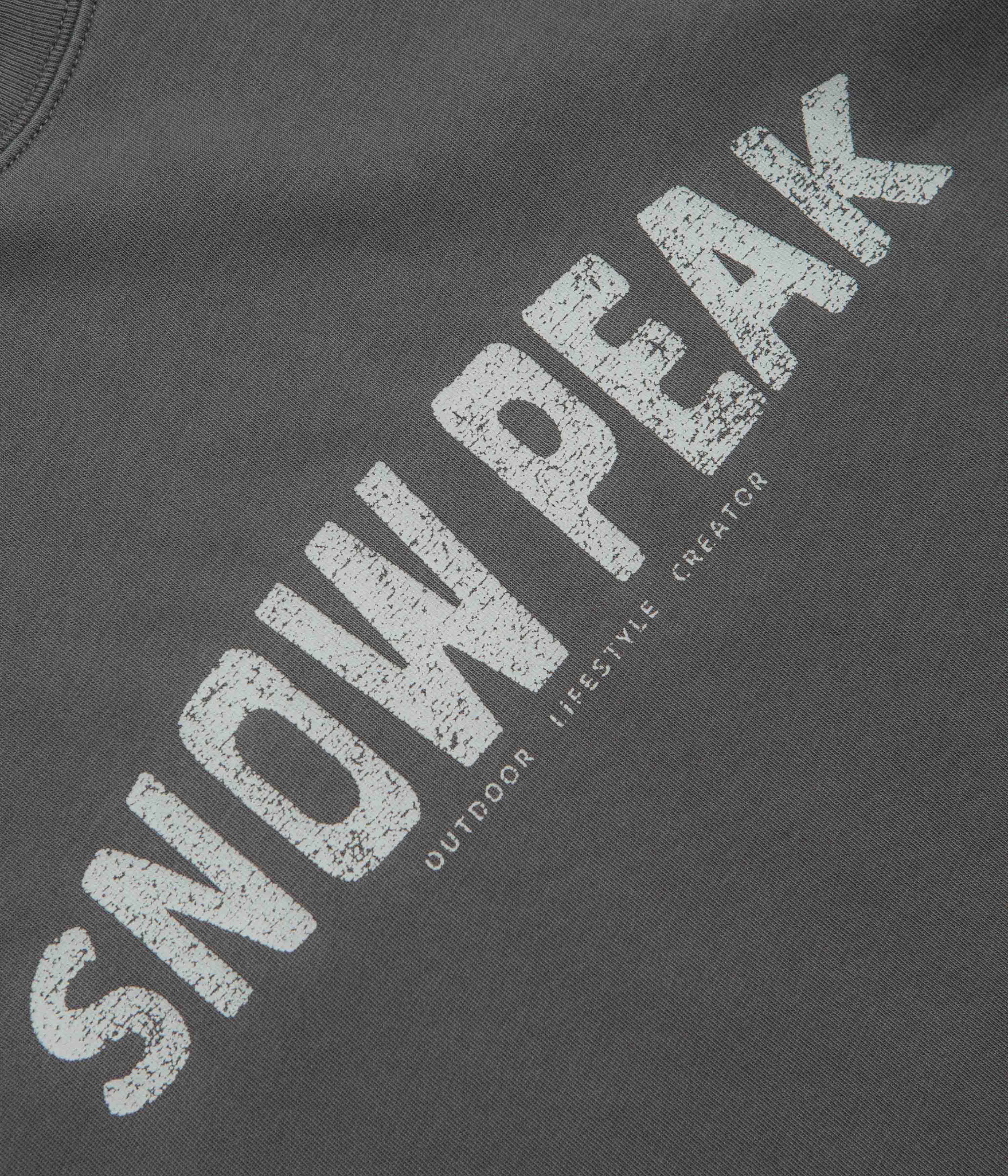 Snow Peak Oval Logo T-Shirt - Charcoal Easy Comfort EcoFriendlyMaterial