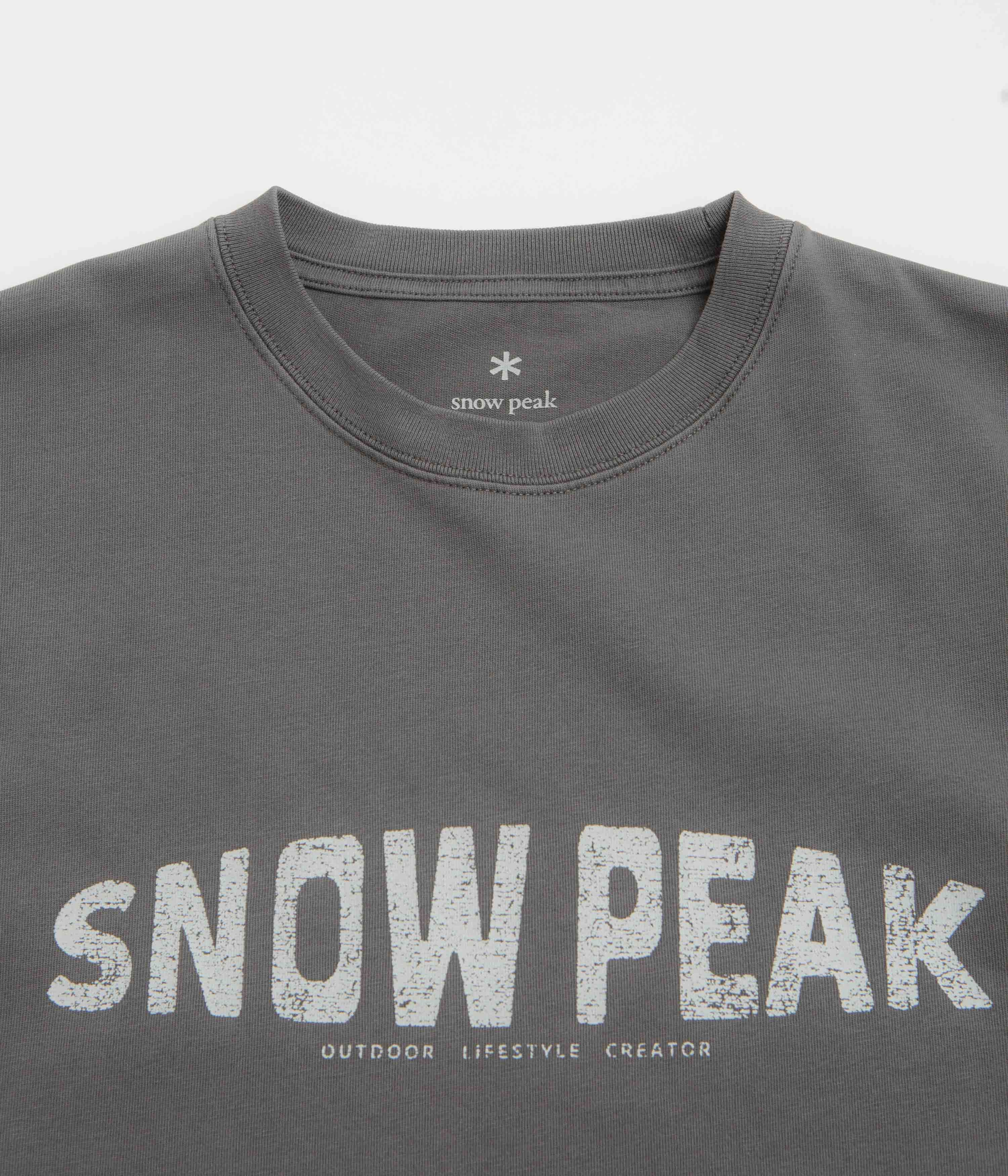 Snow Peak Oval Logo T-Shirt - Charcoal petite size Functional Wearable
