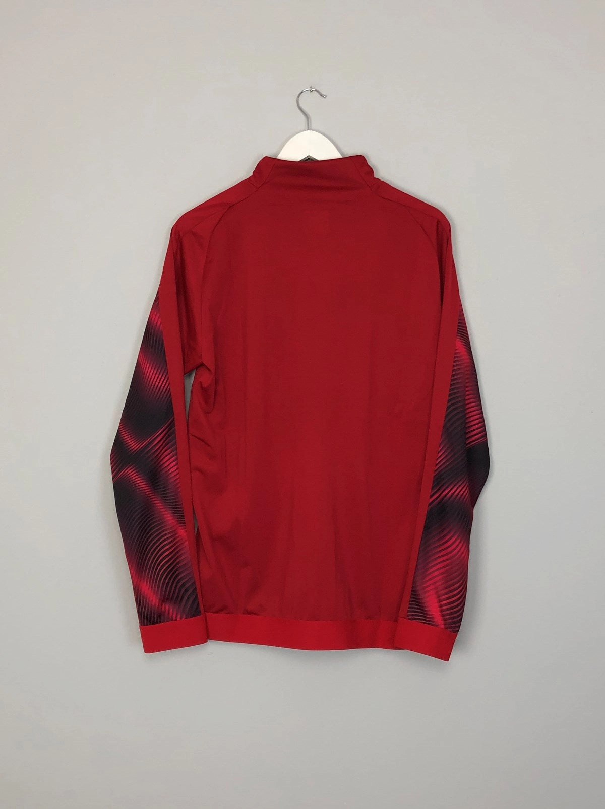 AbrasionResistant 2019/20 AC Milan *BNWT* Red Stadium Jacket (Multiple Sizes) Puma