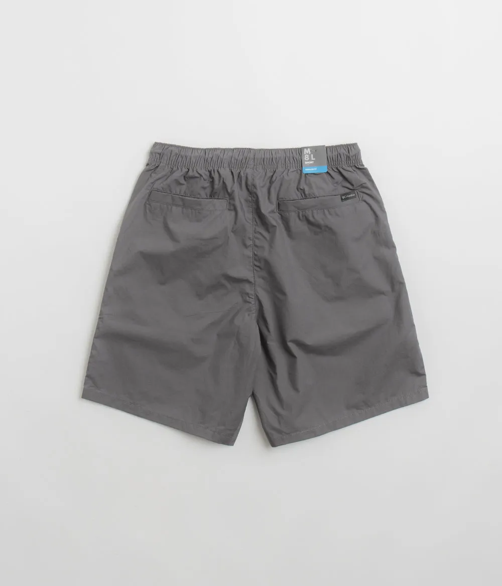 Wide Leg Opening Columbia Washed Out Easy Shorts - City Grey