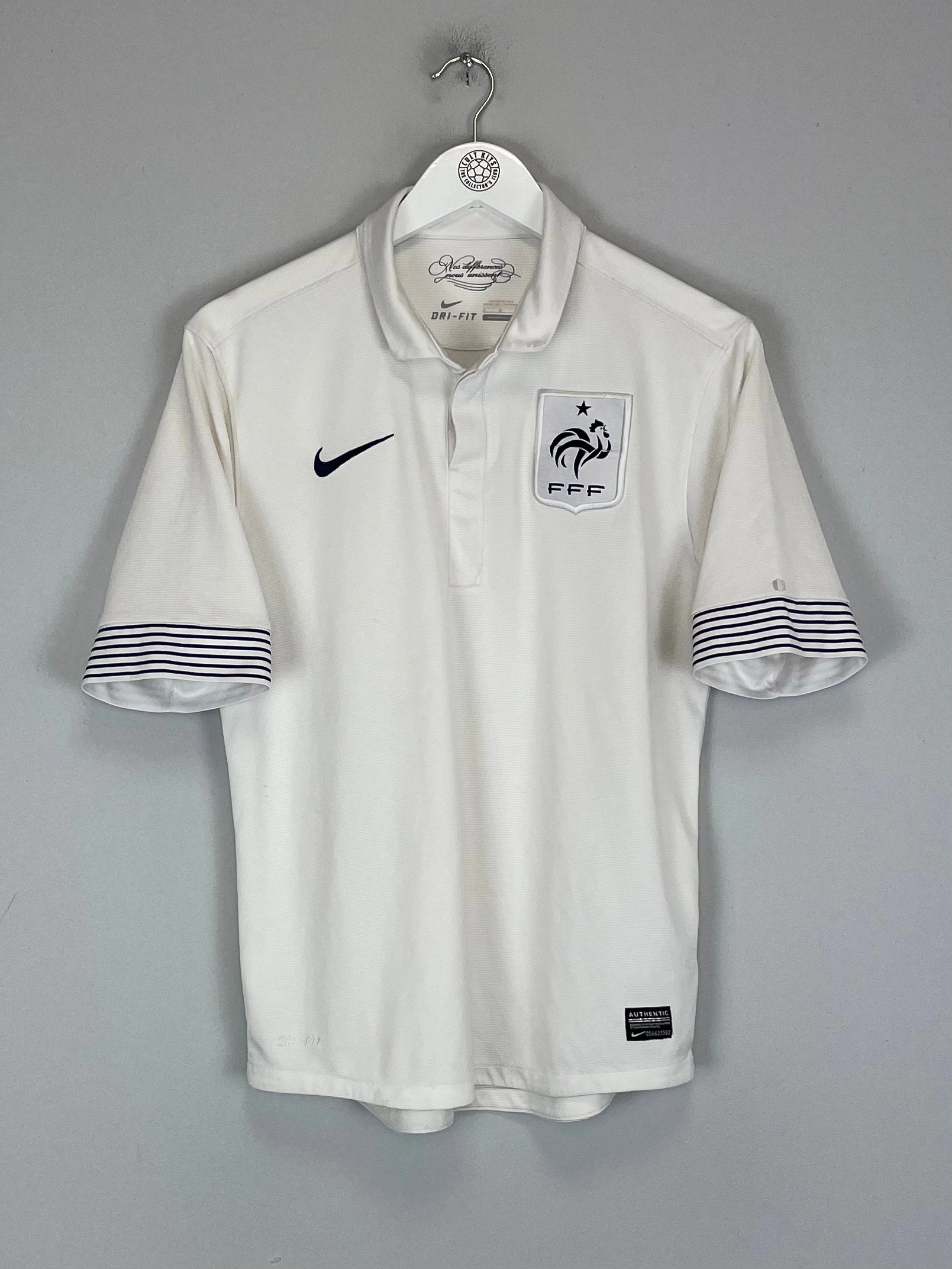 2012/13 FRANCE AWAY SHIRT (M) NIKE No Slip Grip Fitted Layer