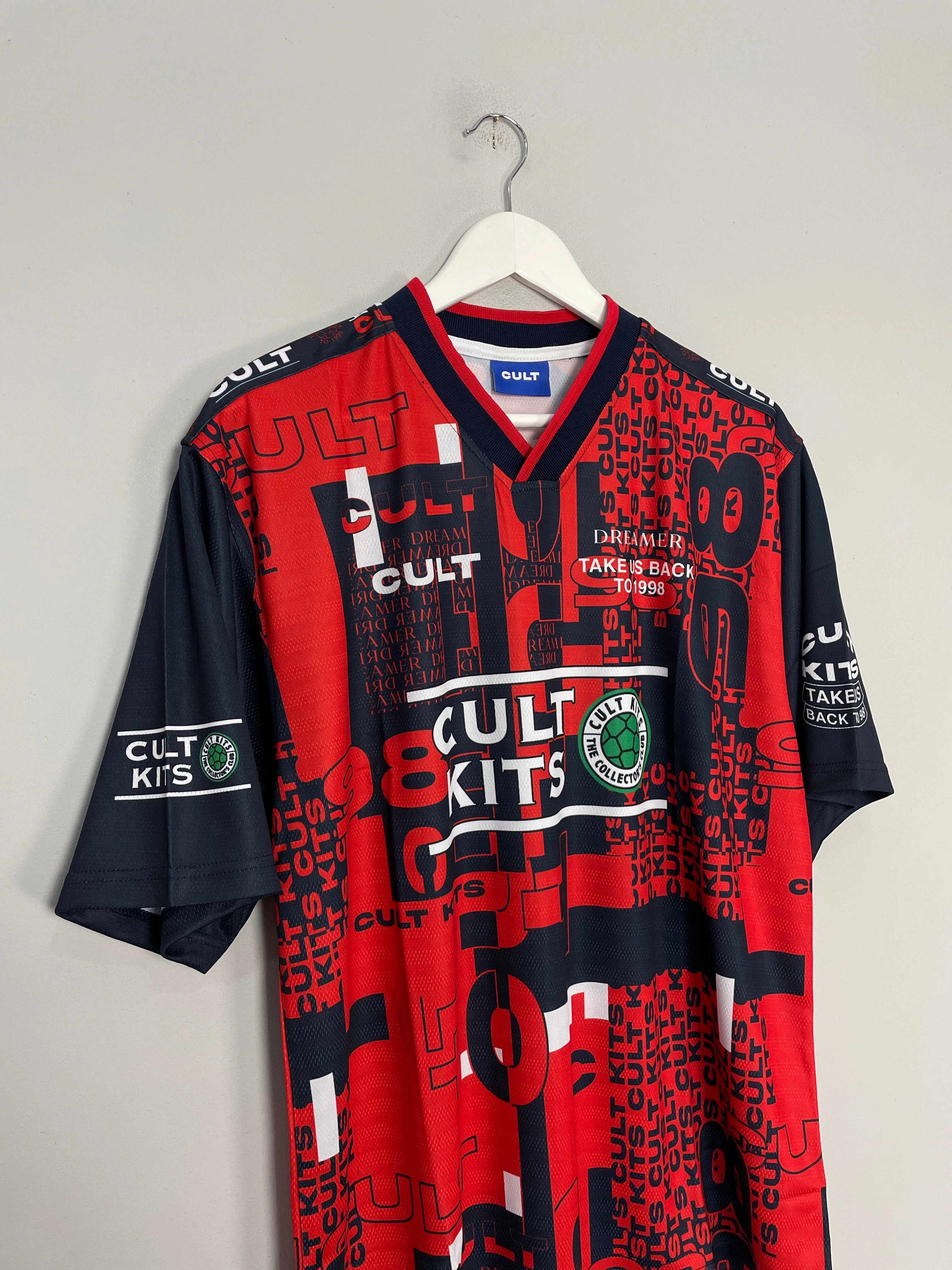 1998 DREAMERS TRAINING SHIRT 'ENGLAND' (MULTIPLE SIZES) CULT Durable Recycled Blend Moisture Management Technology
