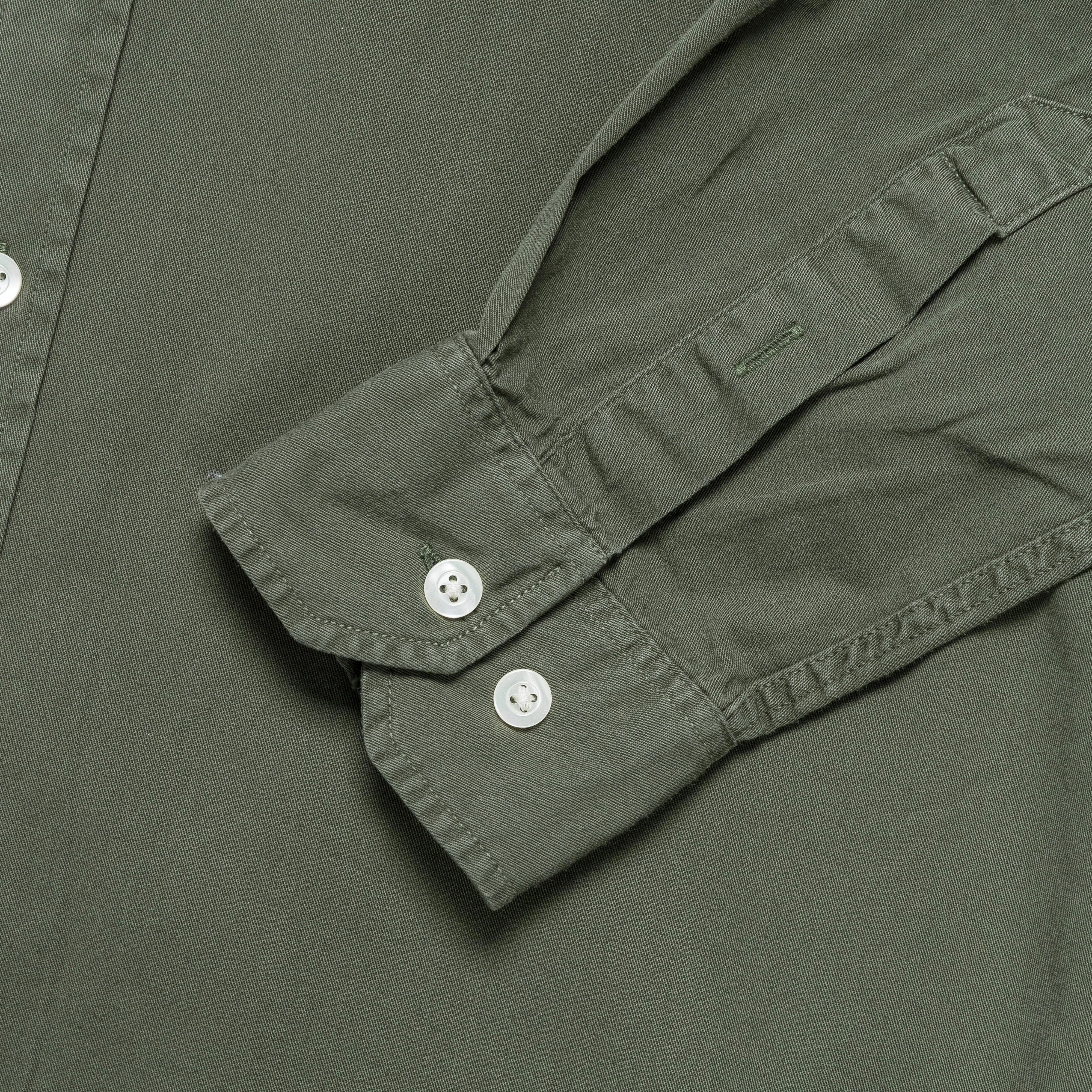 Anton Light Twill Shirt - Spruce Green Versatile Style