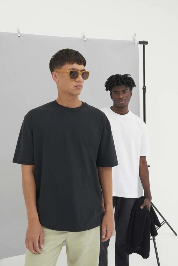 No Shrink Fabric Zero Waste Production Arrow Recycled Heavy Oversized Tee | BLACK