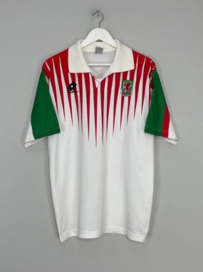 1996/98 WALES AWAY SHIRT (L) LOTTO Non Slip Collar