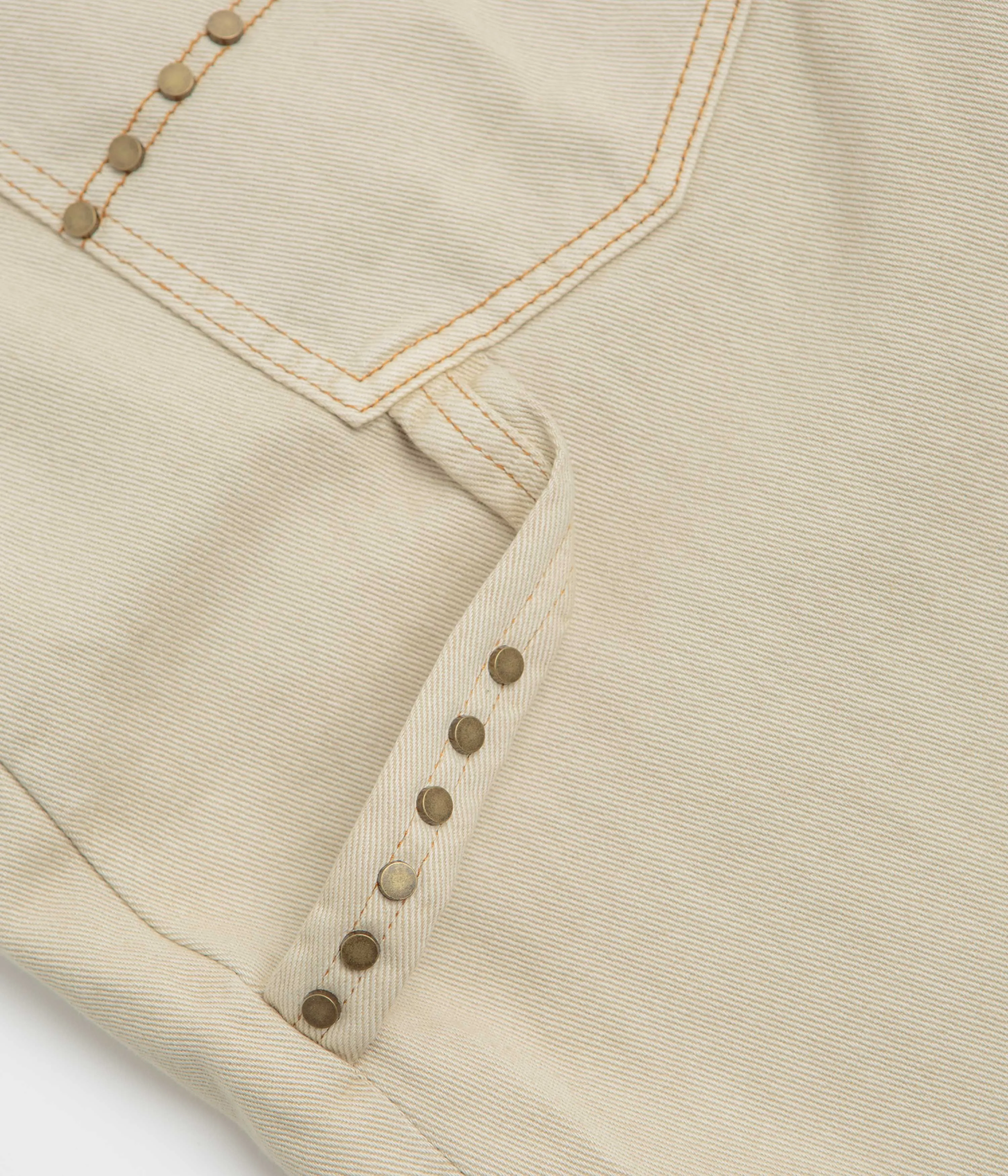 Seamless construction Butter Goods Rivet Denim Shorts - Bone