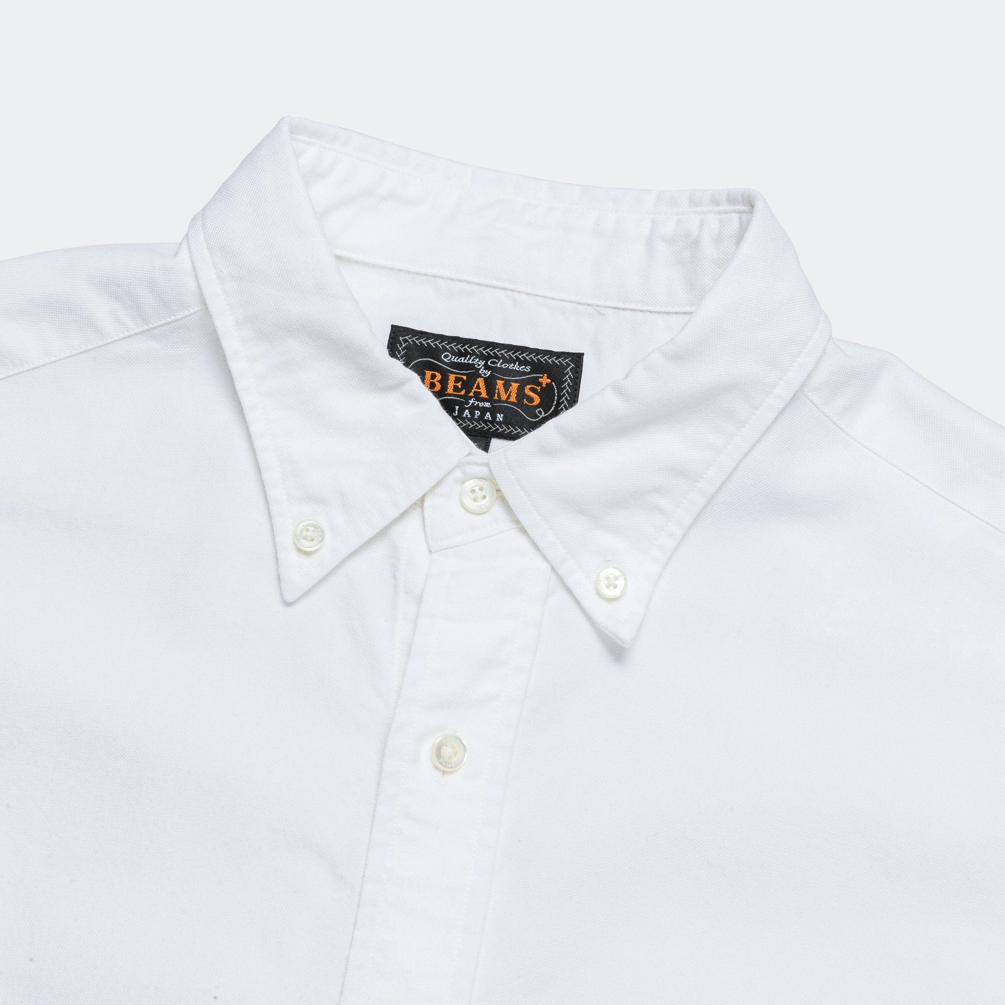 B.D. Oxford Shirt - White Compact Fold Design