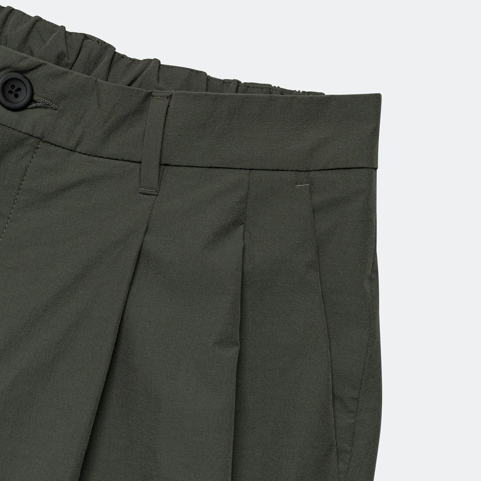 Benn Travel Light Shorts - Black Olive Seamless Waistband