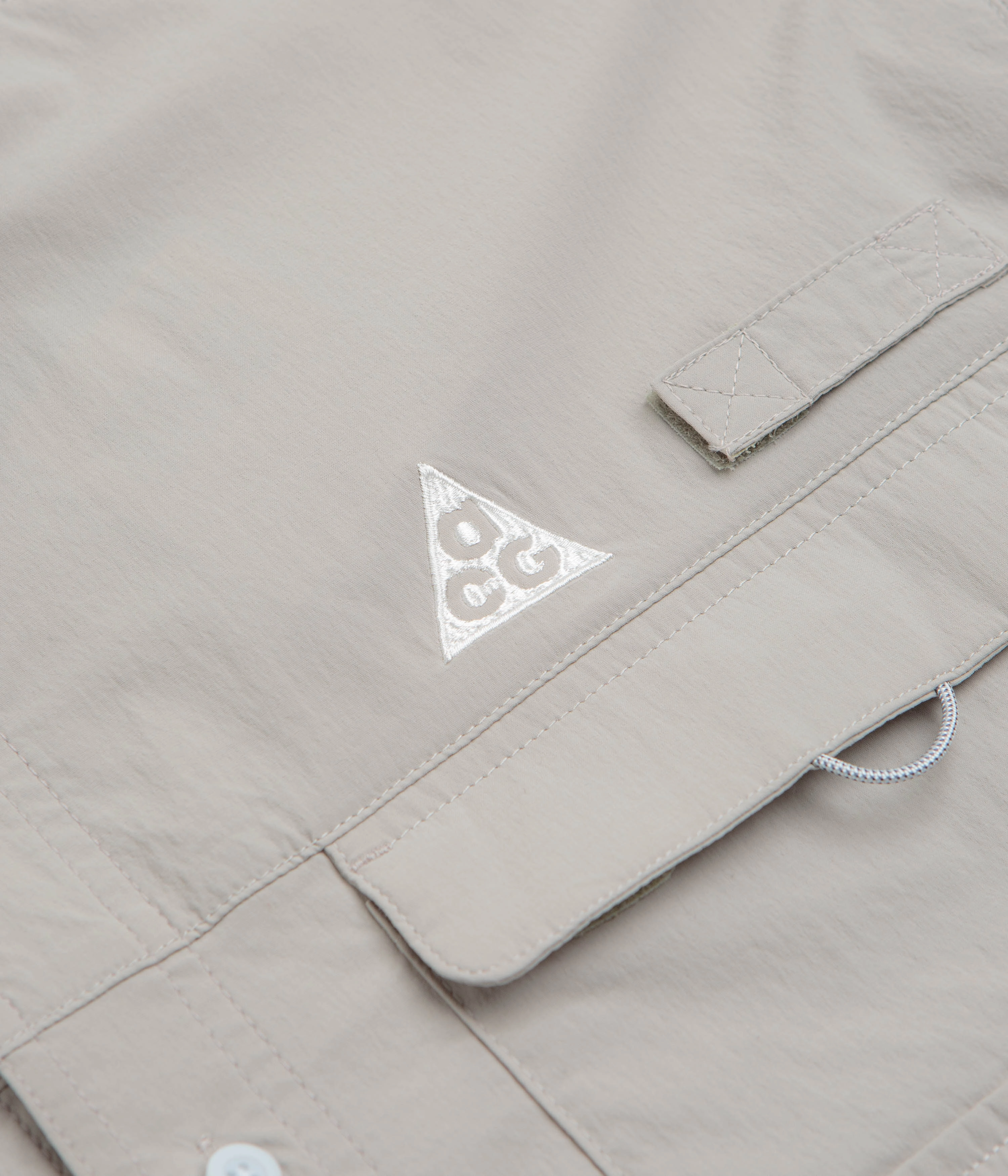 Bold Hue Wrinkle Resistant Nike ACG Orb Weaver Shirt - College Grey / Football Grey / Summit White