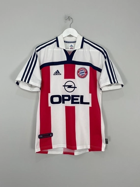 2000/02 BAYERN MUNICH AWAY SHIRT (S) ADIDAS Hypoallergenic fabric