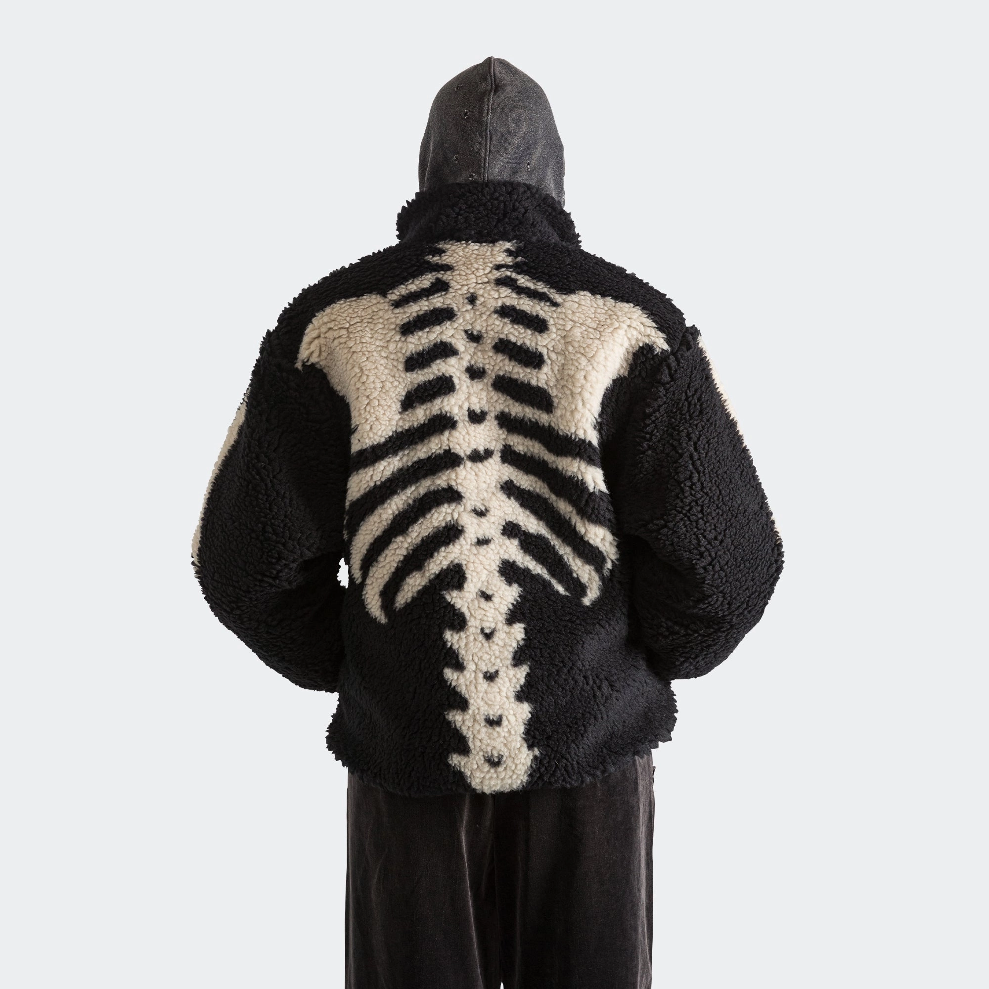 Seamless Design Warmth Without Bulk BONE Boa Fleece Reversible Blouson - Black