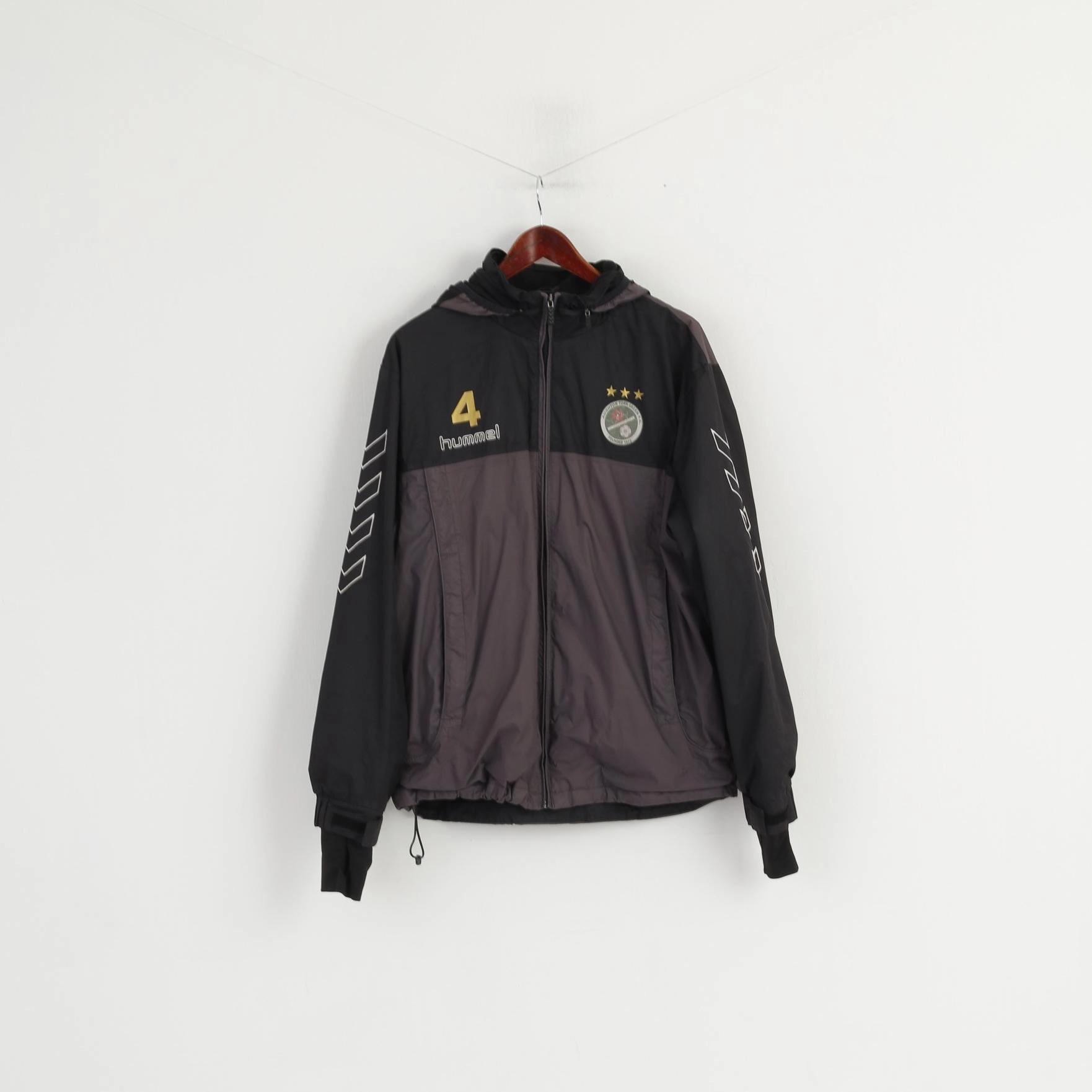 Hummel Men XL Jacket Grey Aughton Town Green FC #4 Hooded Zip Up Football Top Daily Use