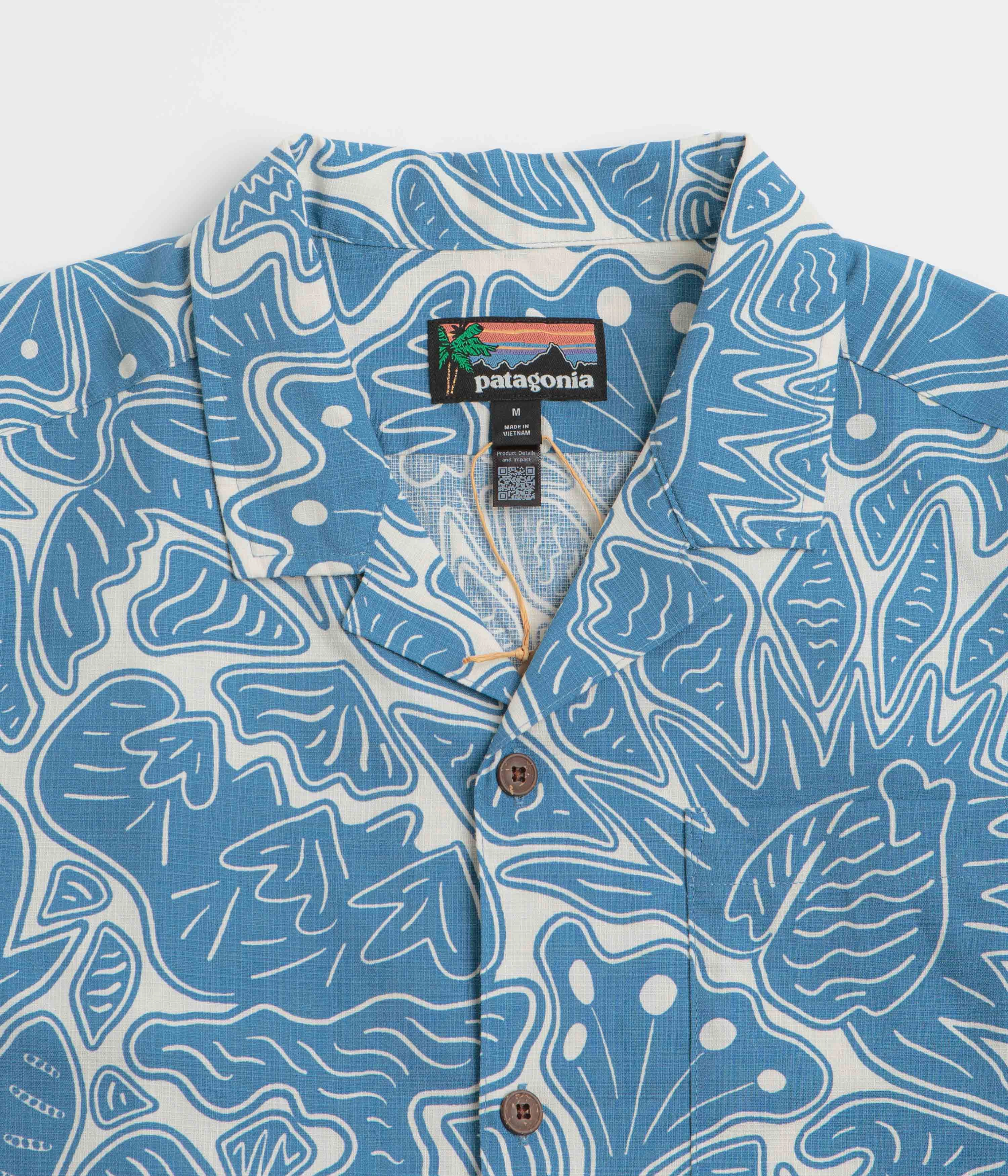 Stretch Fabric Patagonia Tidal Threads Camp Shirt - Bees and Flowers: Still Blue