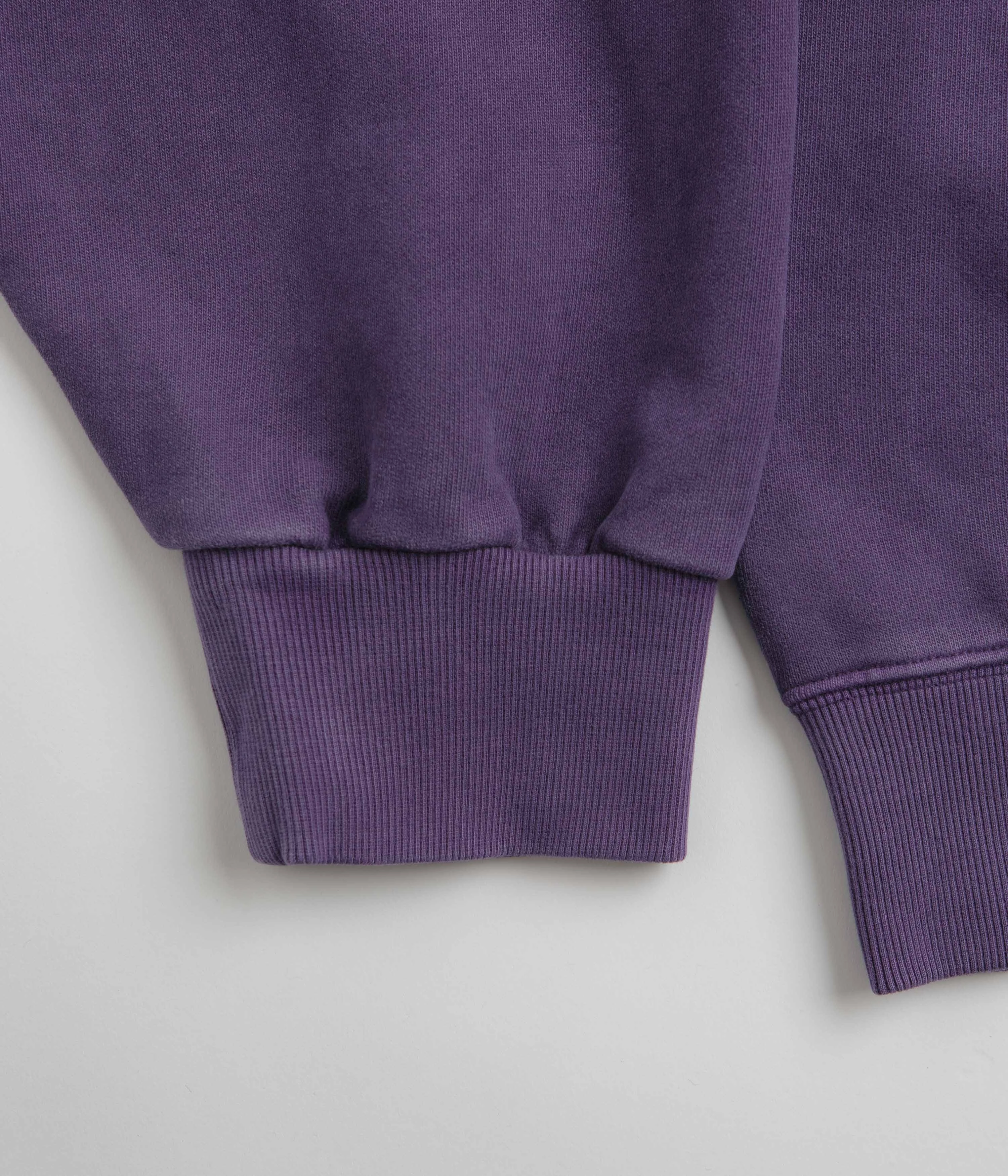 ring accents All Day Wear Carhartt Vista Crewneck Sweatshirt - Aura