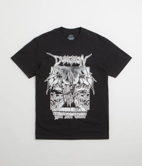 Dungeon Grave Retreat T-Shirt - Black winter warmth