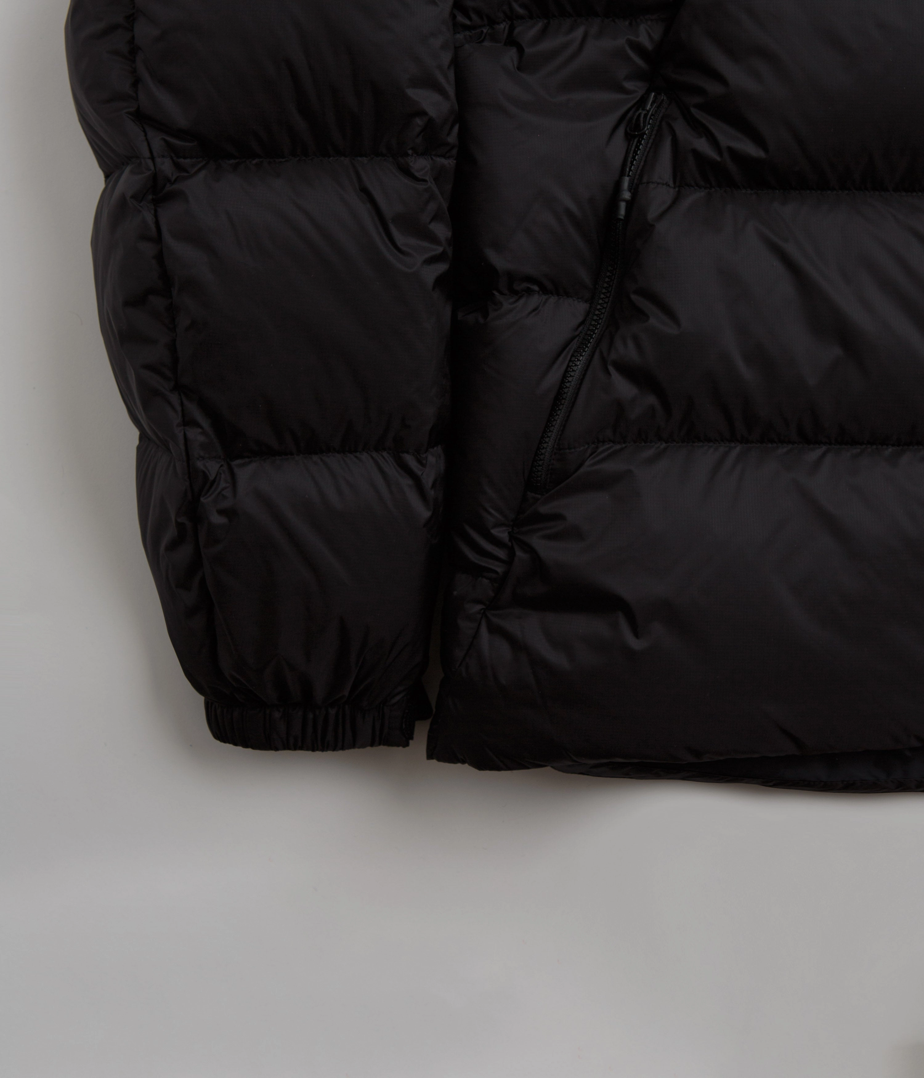 Cayl Down Jacket - Black baristas