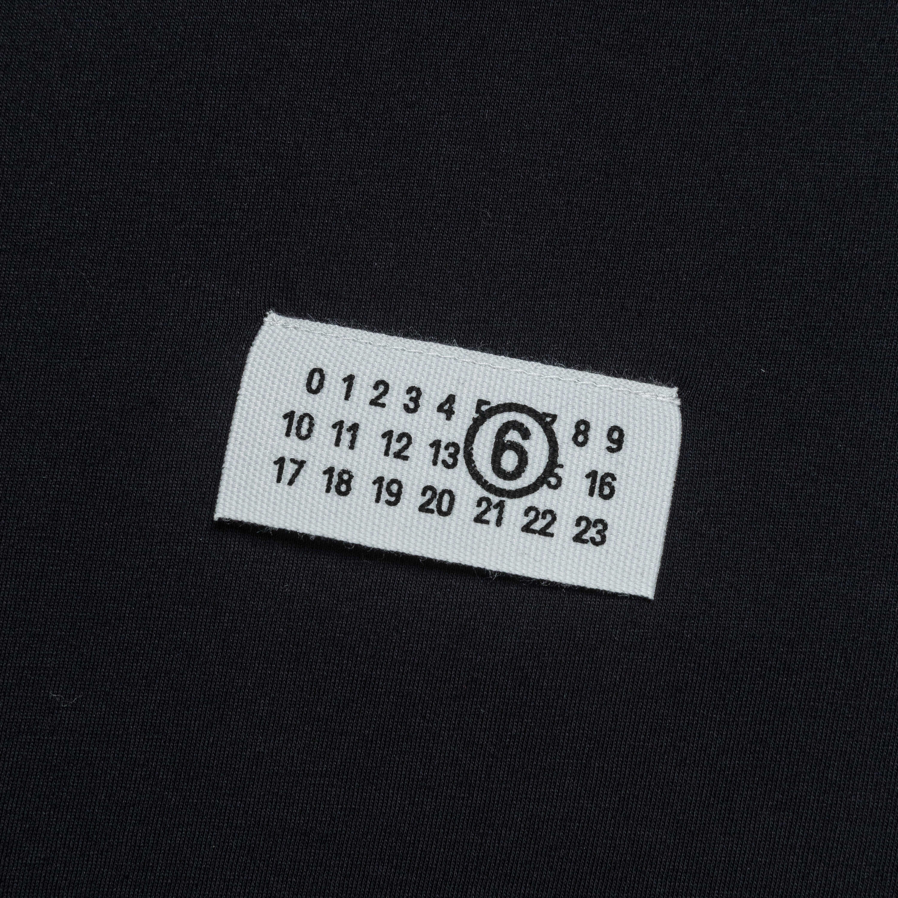 Graphic T-Shirt - Black Daily Casual