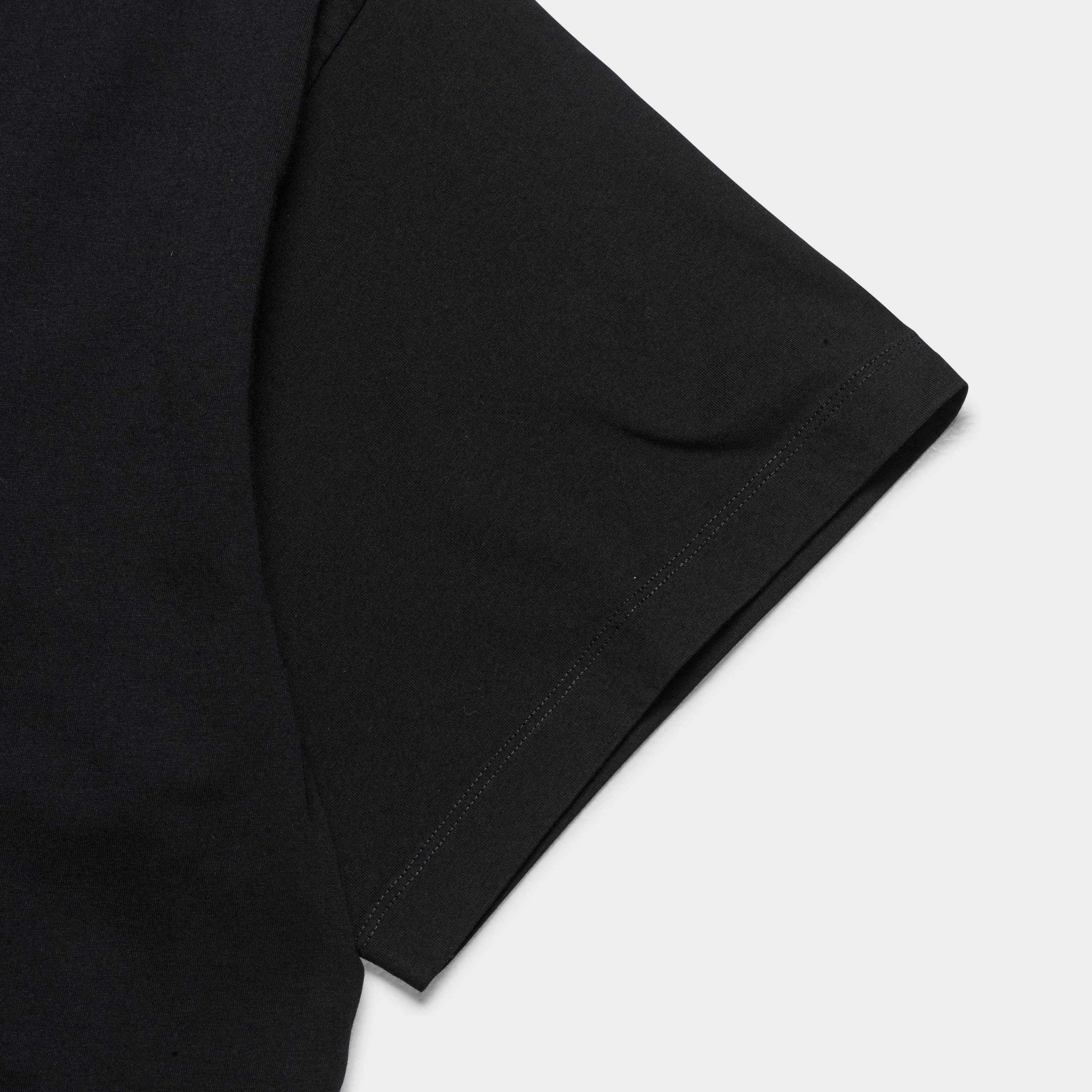 Graphic T-Shirt - Black UV protection layer Boat Neck