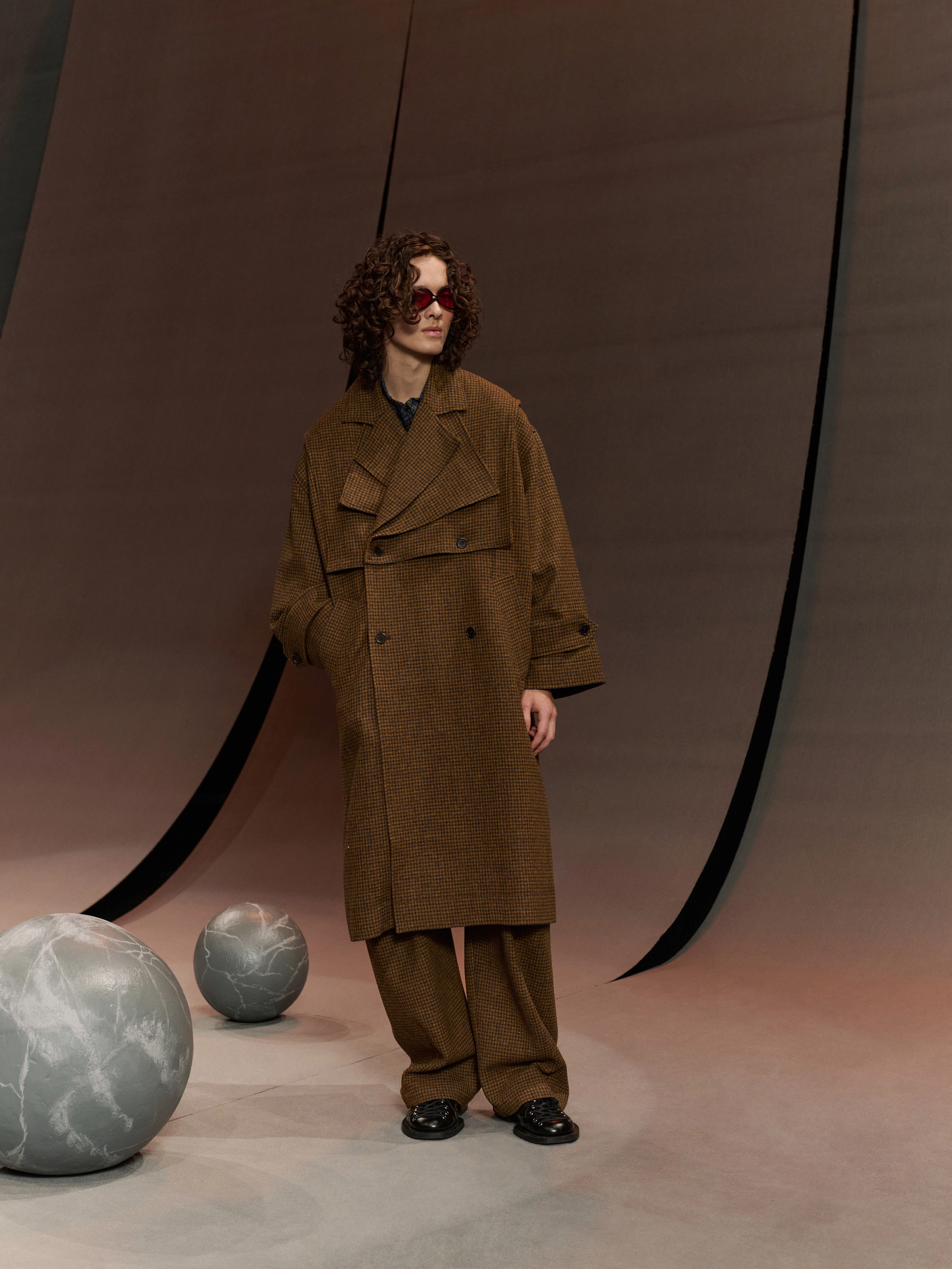 Passport Microfiber Technology Hands Down Coat - Pied De Poule