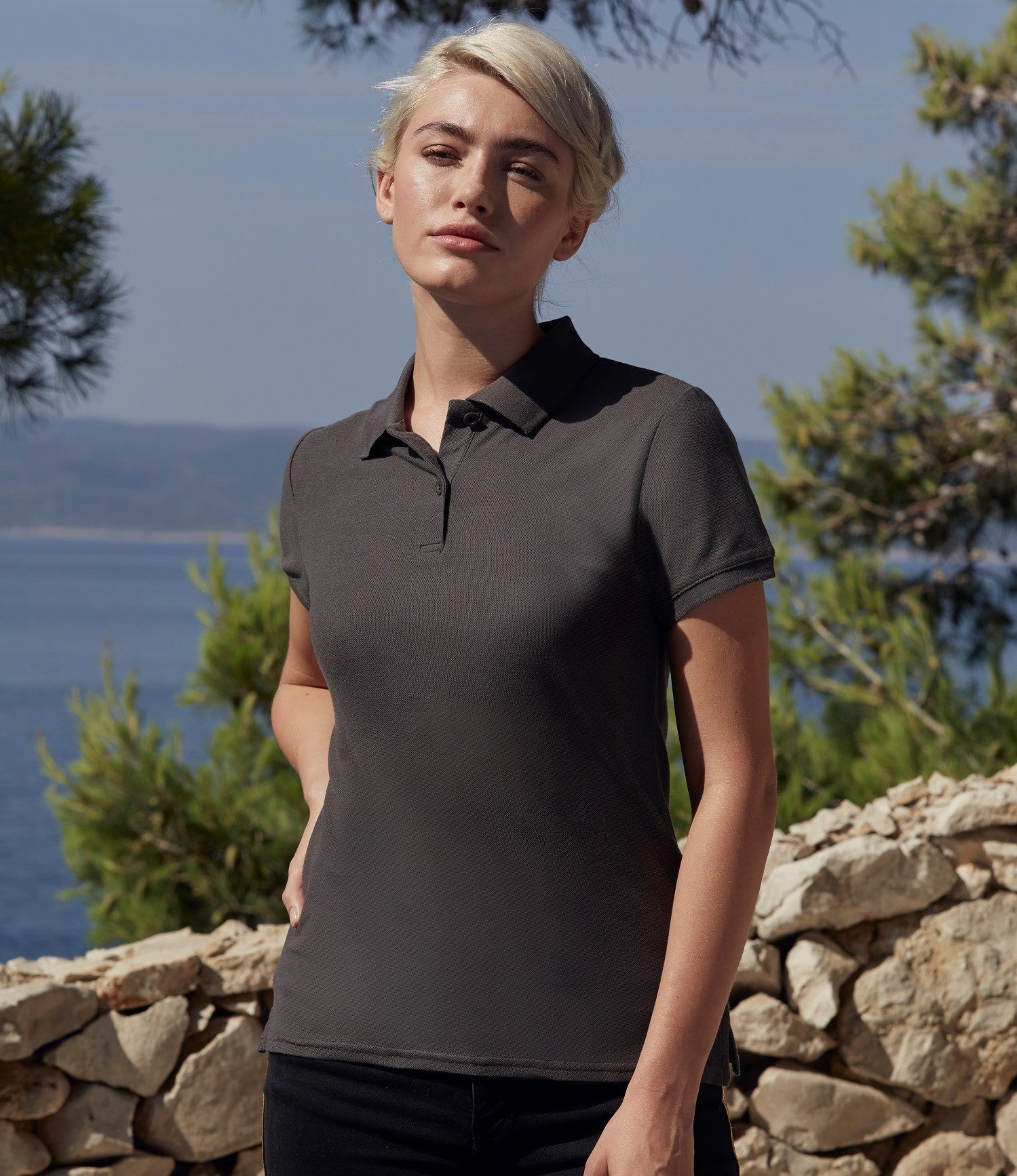 Lady-Fit Premium Polo | BLACK Ventilated Side Gussets