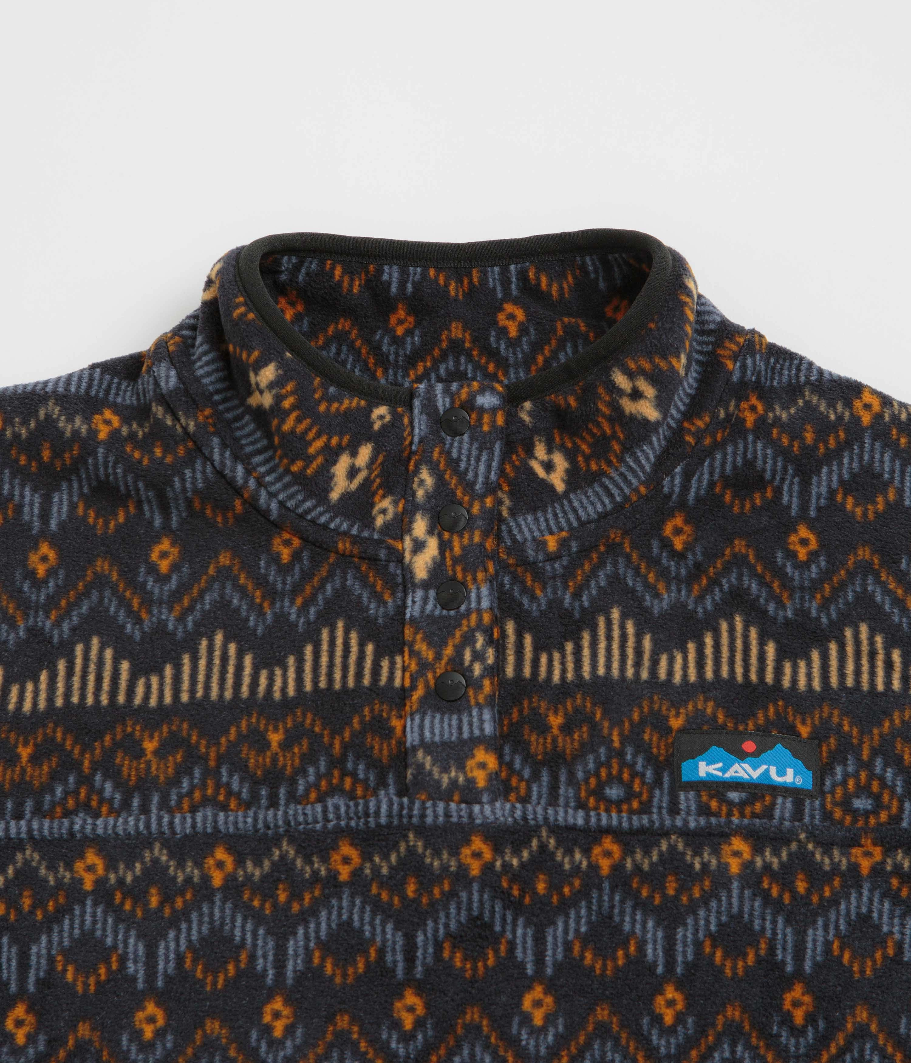 Kavu Womens Cavanaugh Fleece - Chalet Holiday Cold Weather Gear