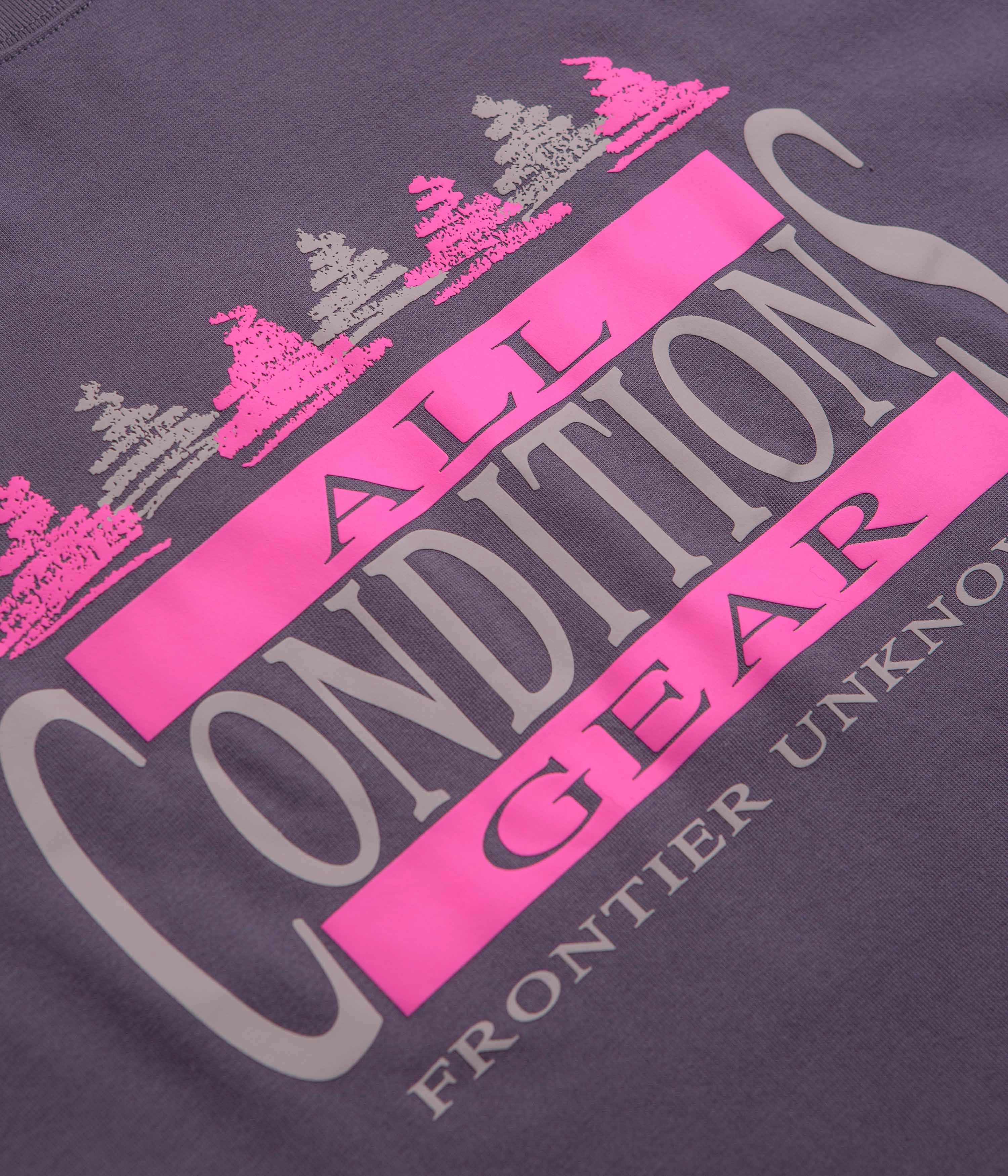 Nike ACG Frontier T-Shirt - Dark Raisin Weekend Comfort Wear Flexible Shoulder Seams